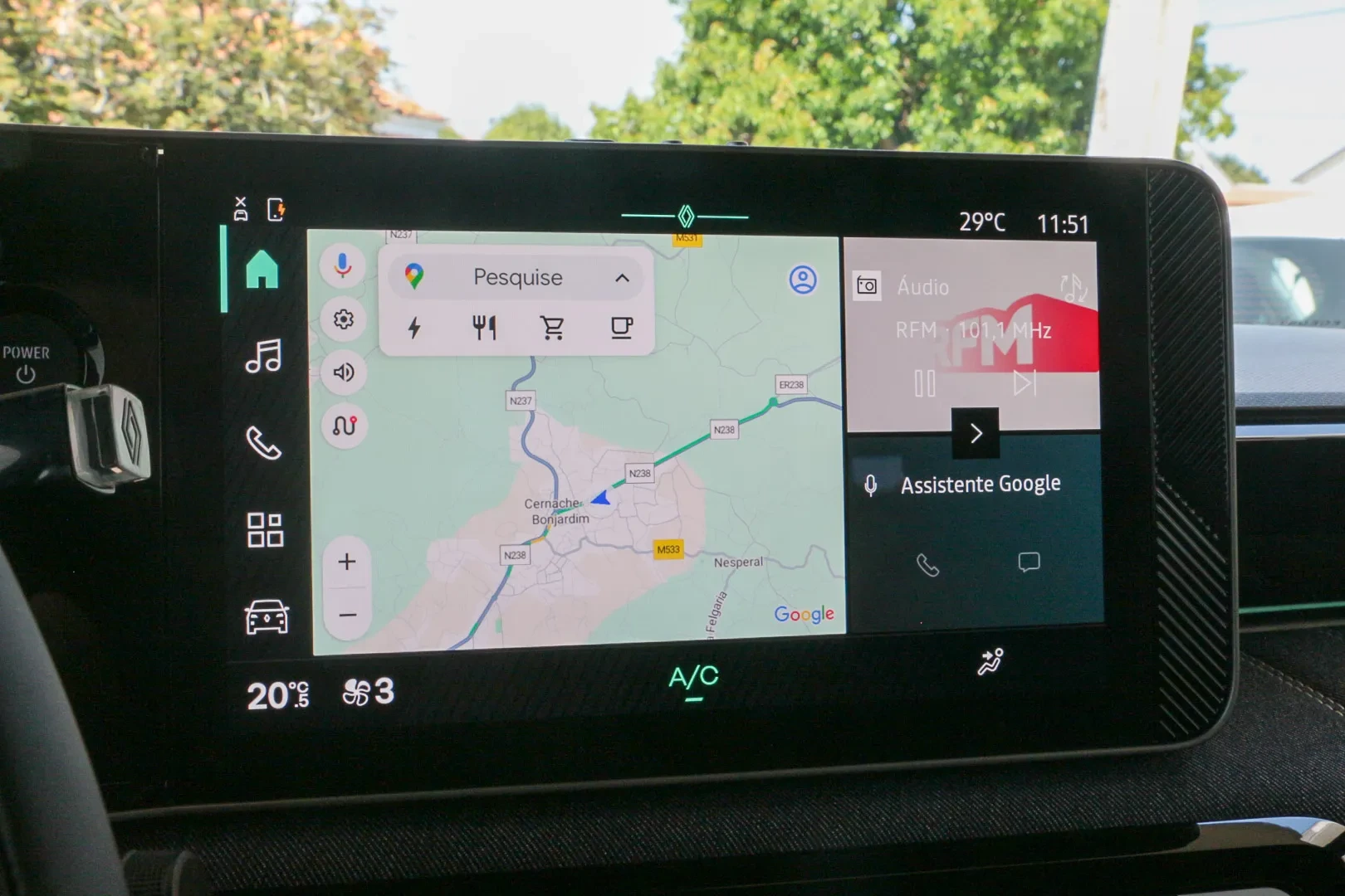 Renault 5 E-Tech 52 kWh Evolution Autonomia Conforto 34