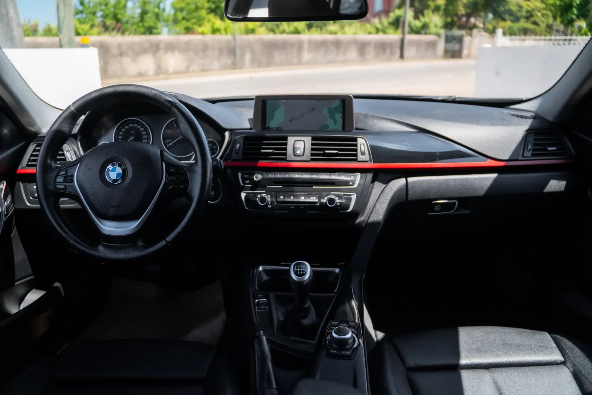 BMW 318 d Blue Performance Sport Line 4