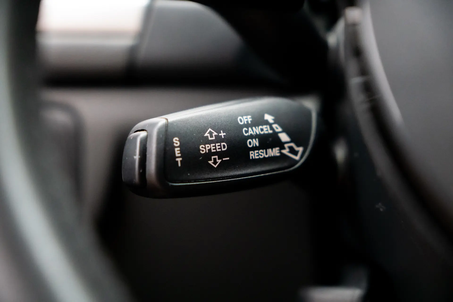 Audi A6 Avant 2.0 TDi S tronic 11