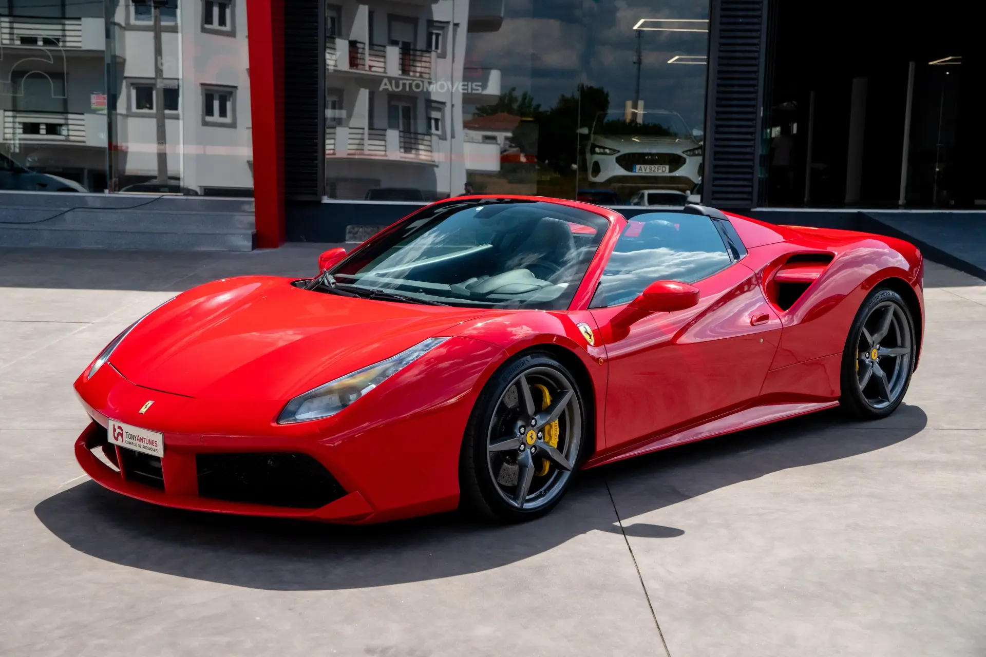 Ferrari 488 GTB Spider 2