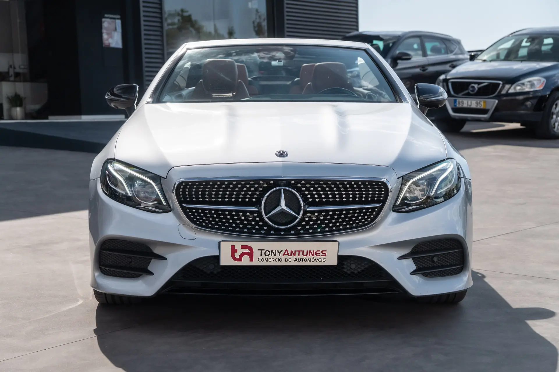 Mercedes-Benz E 220 d 4Matic 9G-TRONIC AMG Line 13