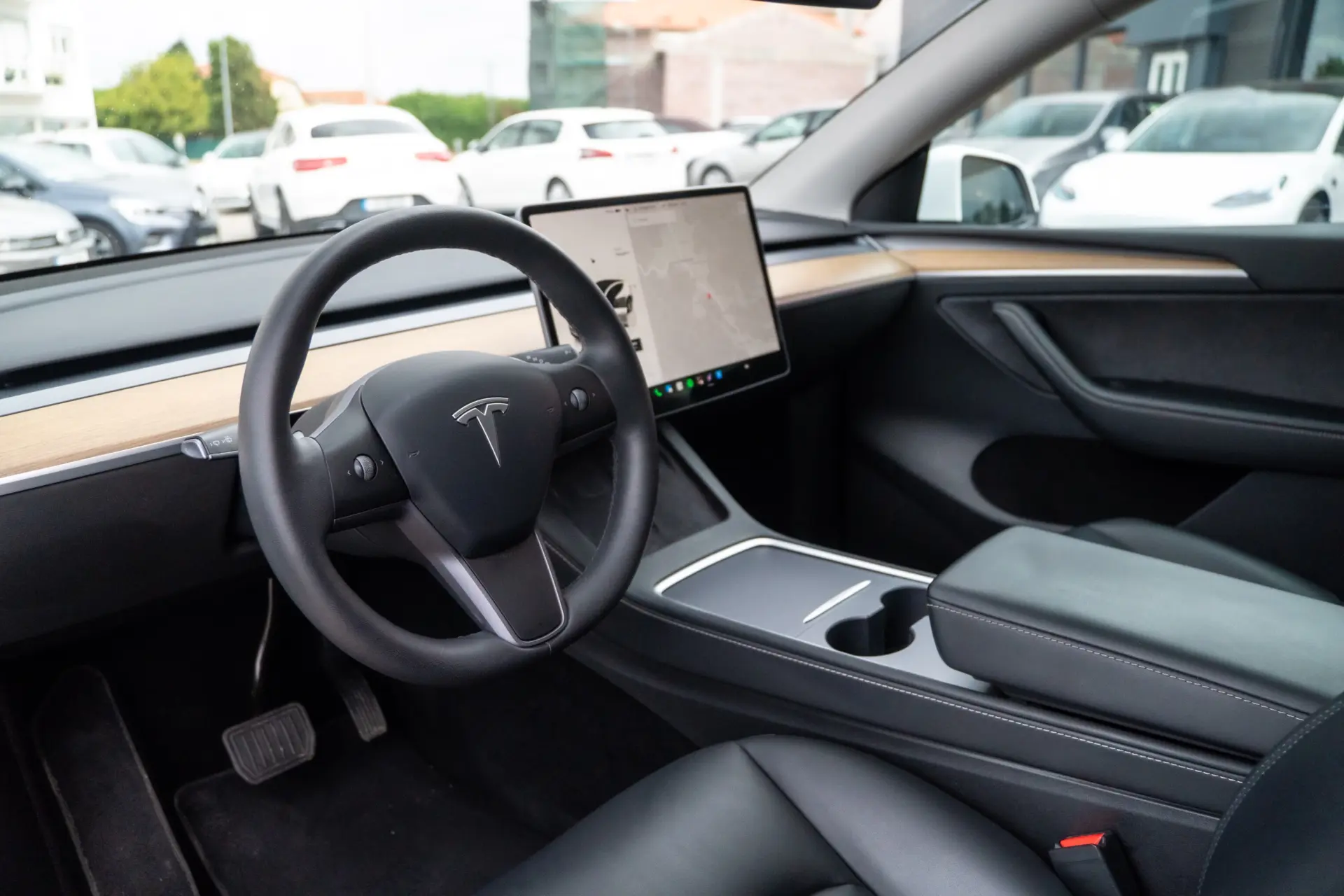 Tesla Model Y Long Range Dual Motor AWD 25