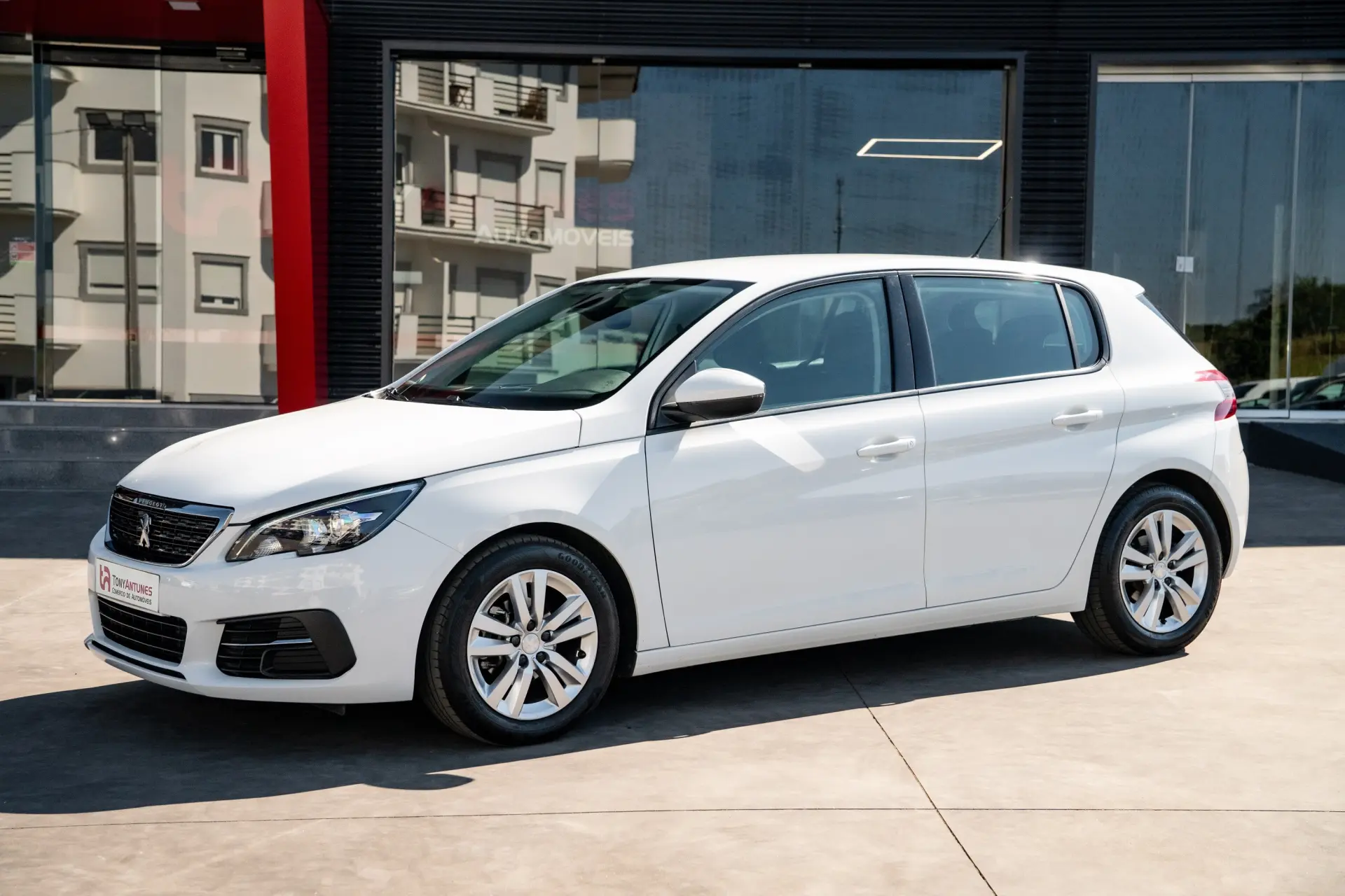 Peugeot 308 1.5 BlueHDi Business Line 5