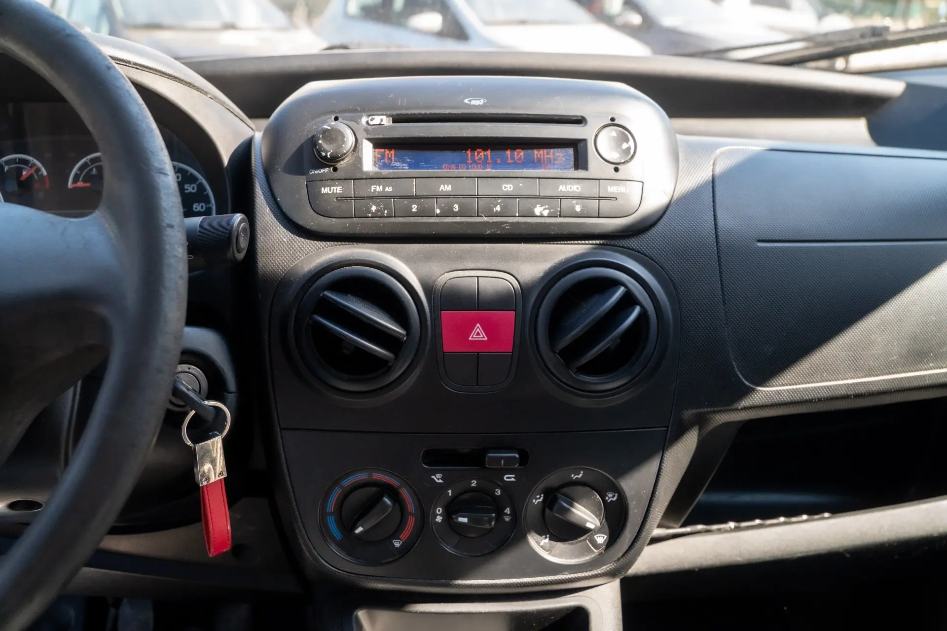 Peugeot Bipper Tepee 1.3 HDi 12