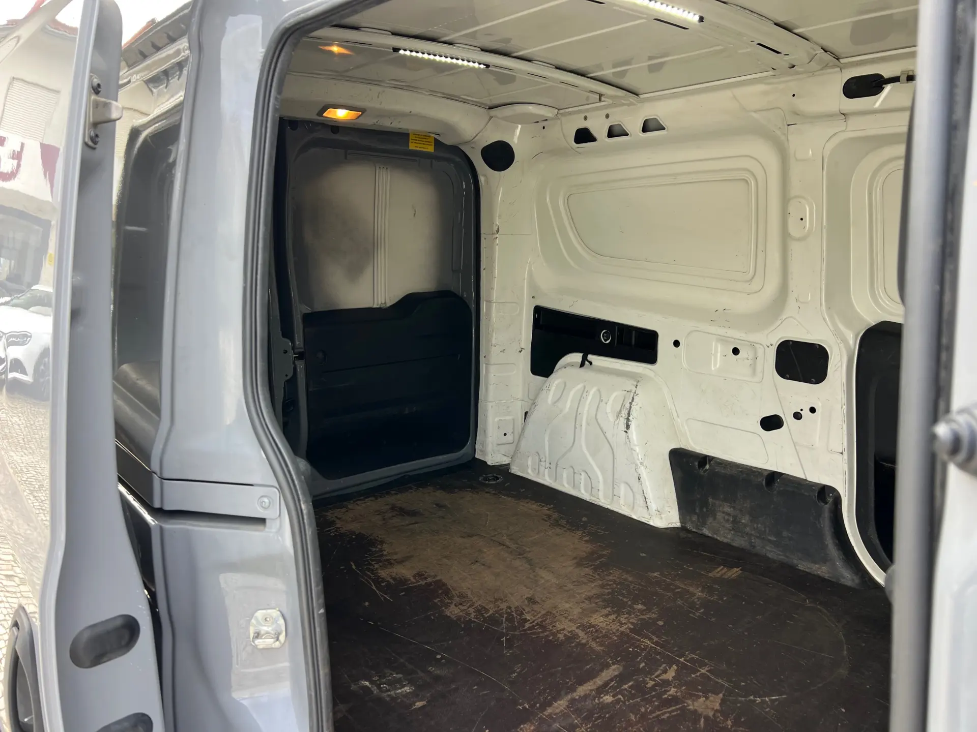 Fiat Doblo 1.3 Multijet 16V Trofeo 9