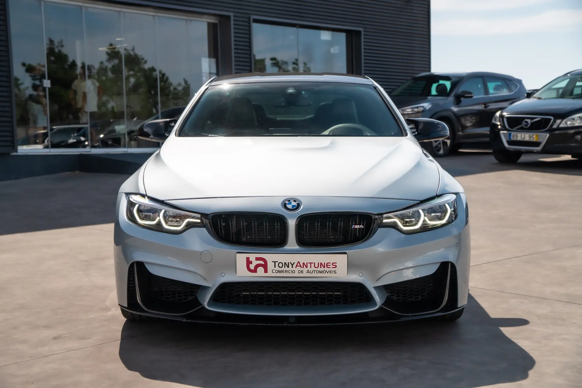 BMW M4 DKG 6