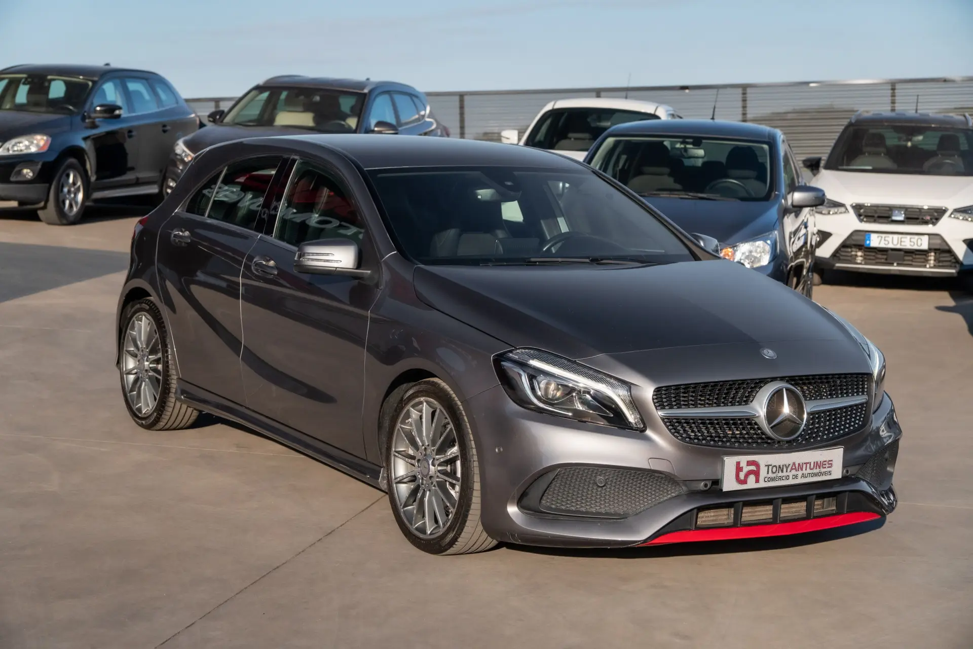 Mercedes-Benz A 180 d AMG Line 11