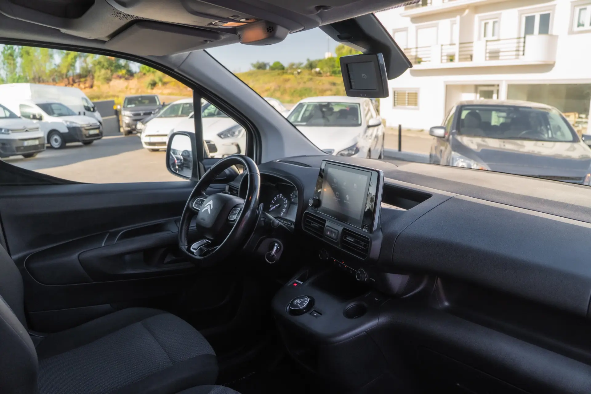 Citroen Berlingo 1.5 BlueHDi M Shine EAT8 20