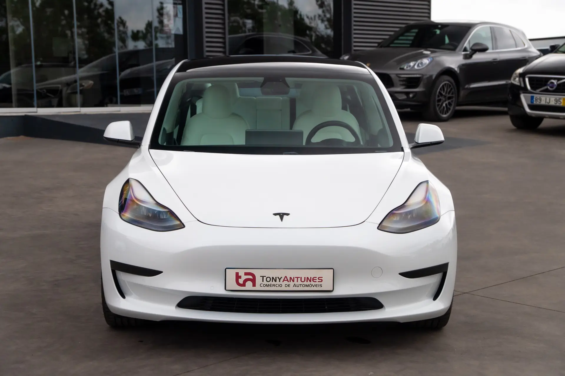 Tesla Model 3 Standard Range Plus RWD 27