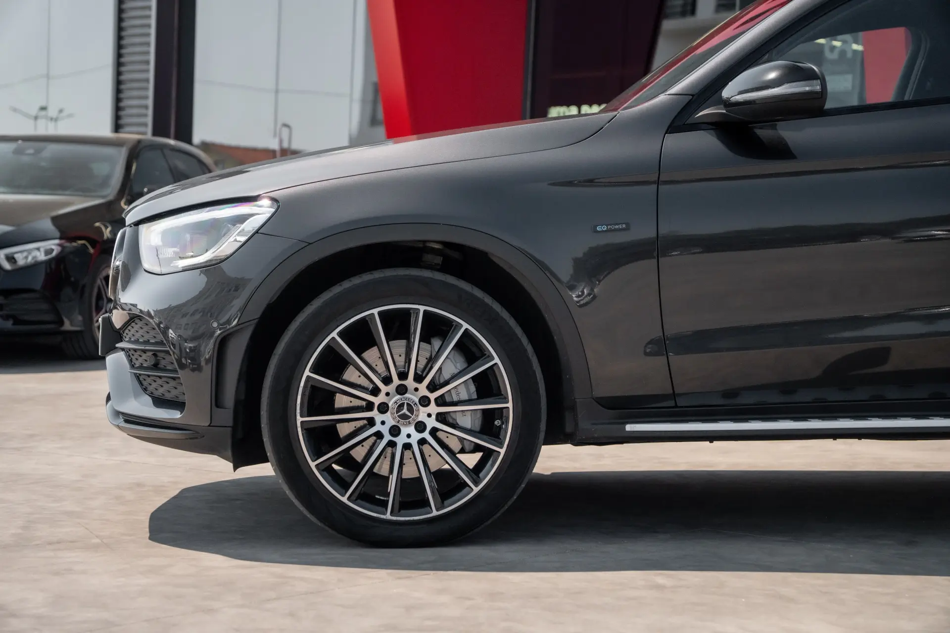 Mercedes-Benz GLC 300 de Coupe 4Matic 9G-TRONIC AMG Line 10