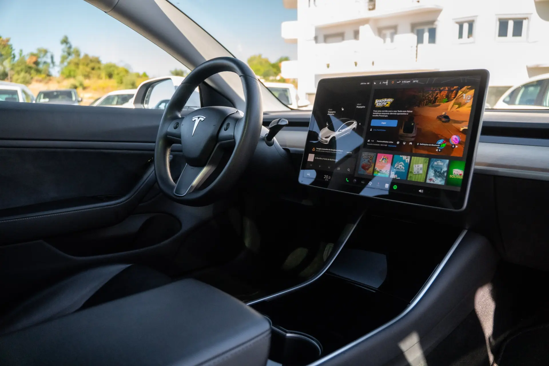 Tesla Model 3 Long-Range Dual Motor AWD 15
