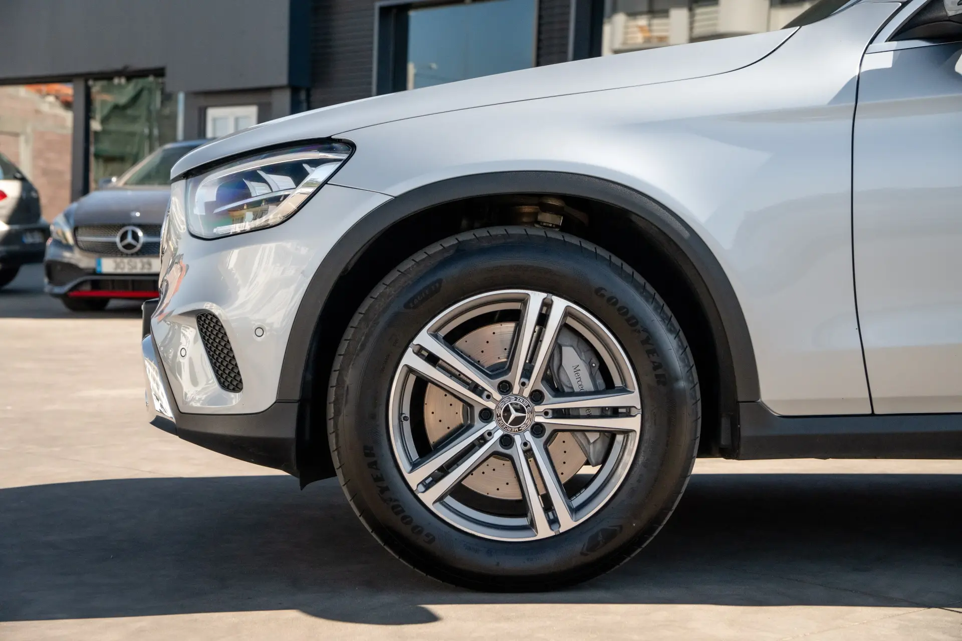Mercedes-Benz GLC 300 de 4Matic 6