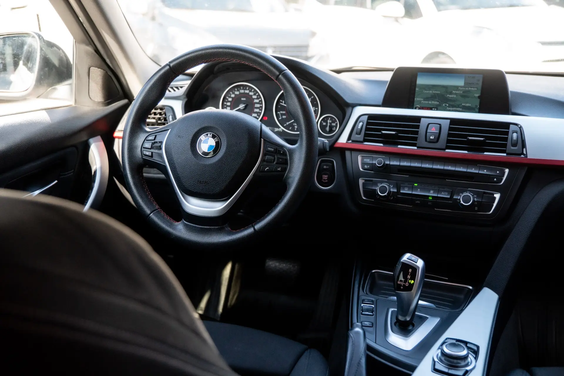 BMW 320 d Auto Line Sport 28