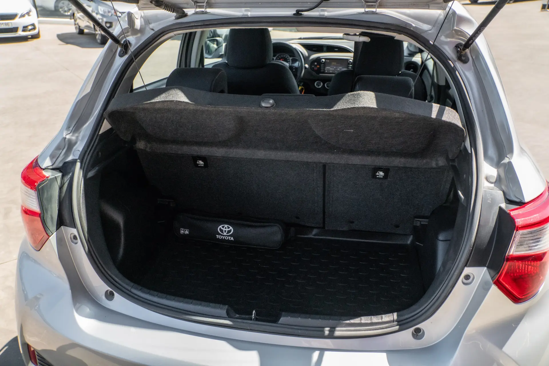 Toyota Yaris 1.0 VVT-i Comfort 24