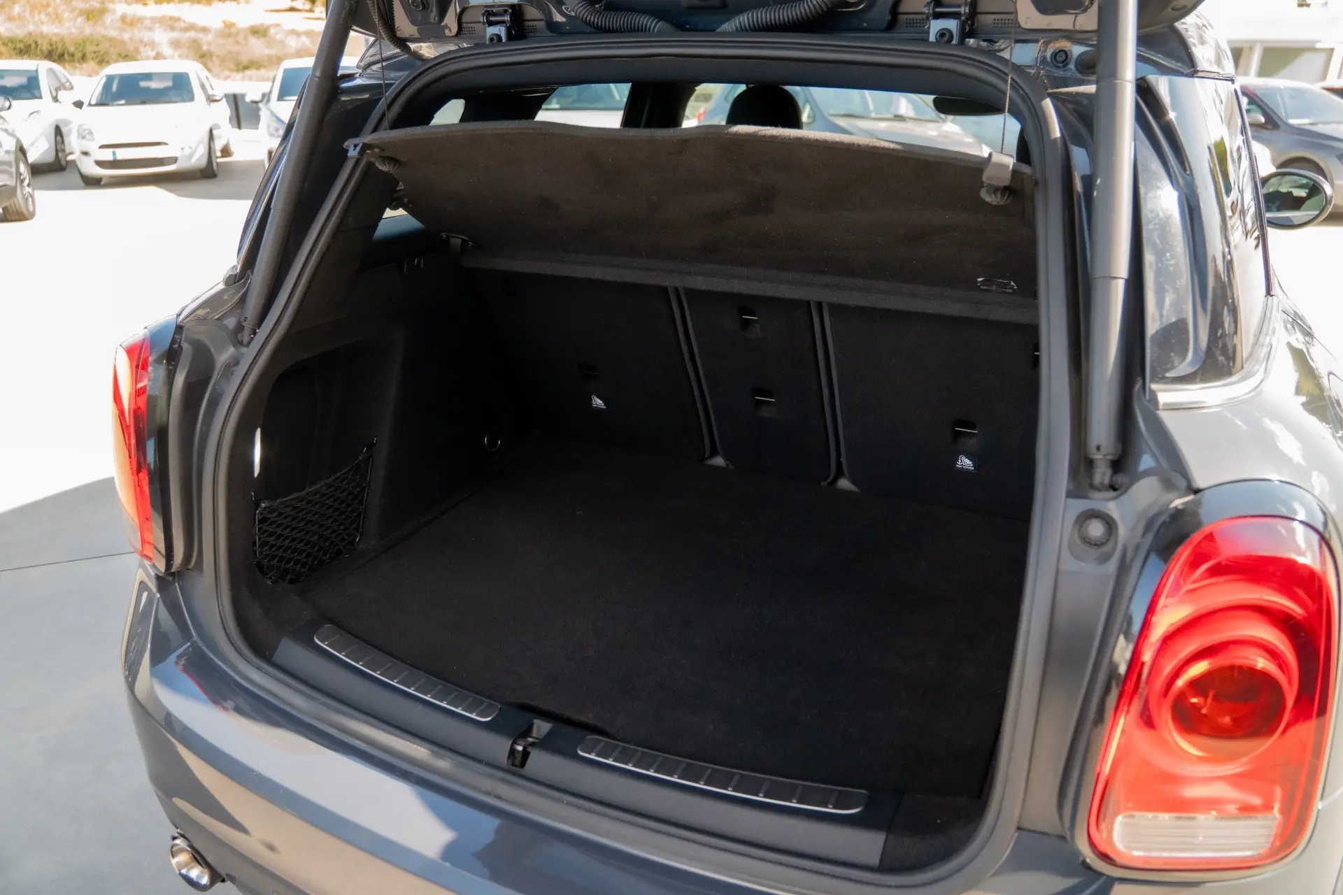 MINI Countryman Cooper SE ALL4 Auto 33