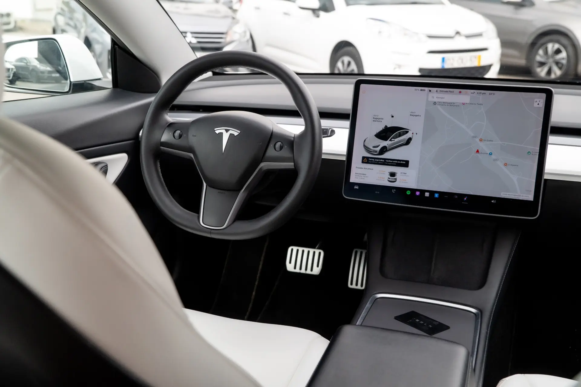 Tesla Model 3 Standard Range Plus RWD 12