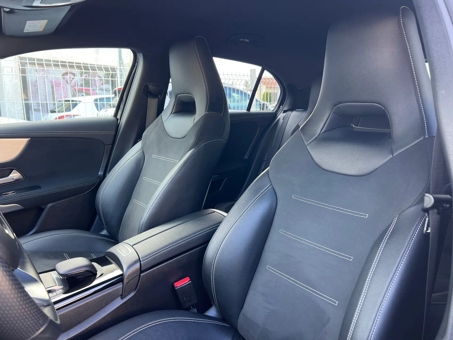 Mercedes-Benz A 250 e 8G-DCT Edition AMG Line 12