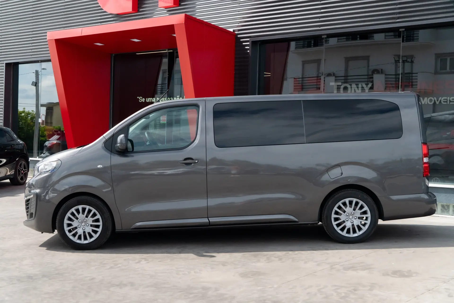Peugeot Traveller 1.5 BlueHDi L2H1 Active Standard 8