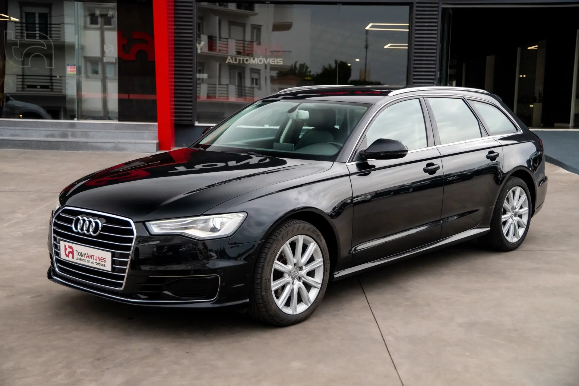 Audi A6 Avant 2.0 TDi S tronic 2