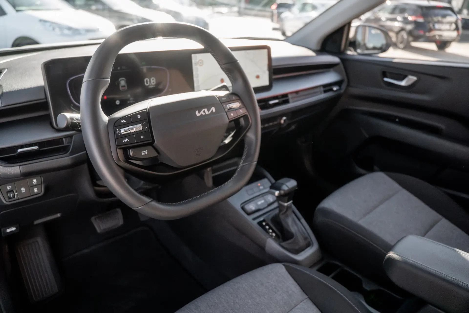 Kia Stonic 1.0 T-GDi Tech 7DCT 3