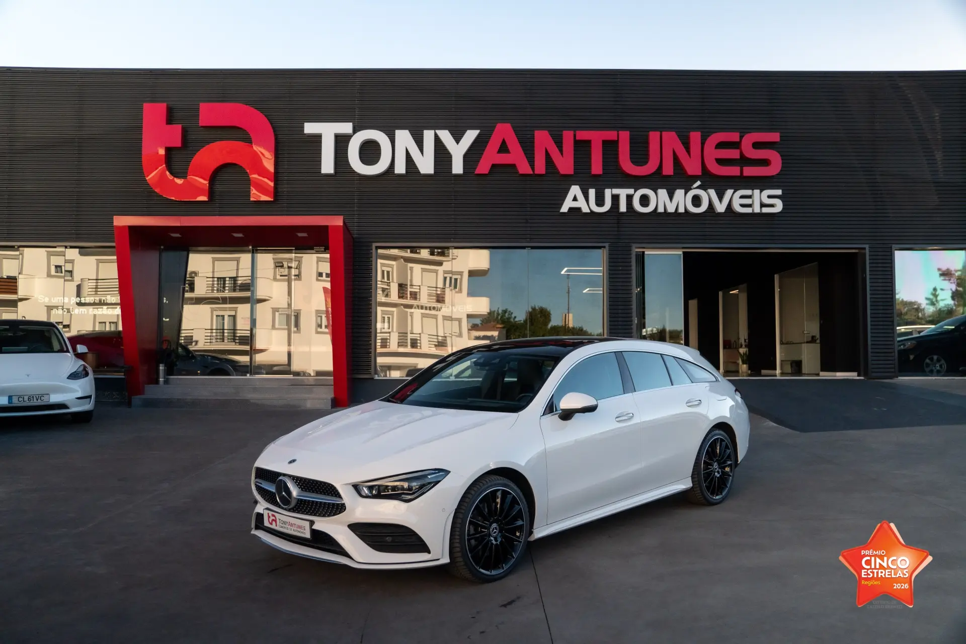 Mercedes-Benz CLA 250 e 8G-DCT AMG Line 1