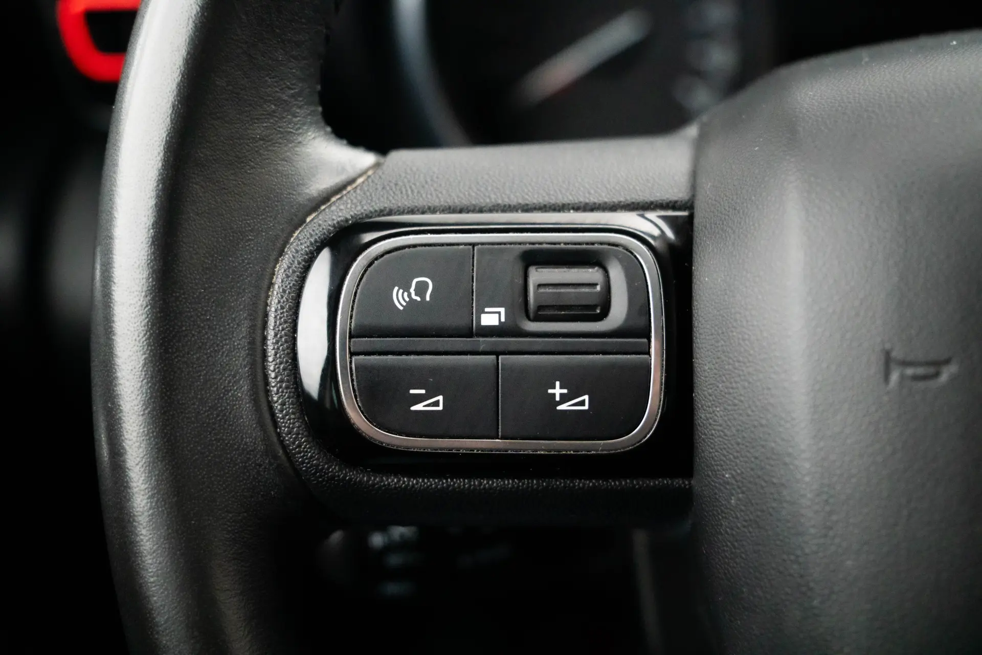 Citroen C3 Aircross 1.5 BlueHDi Shine 33
