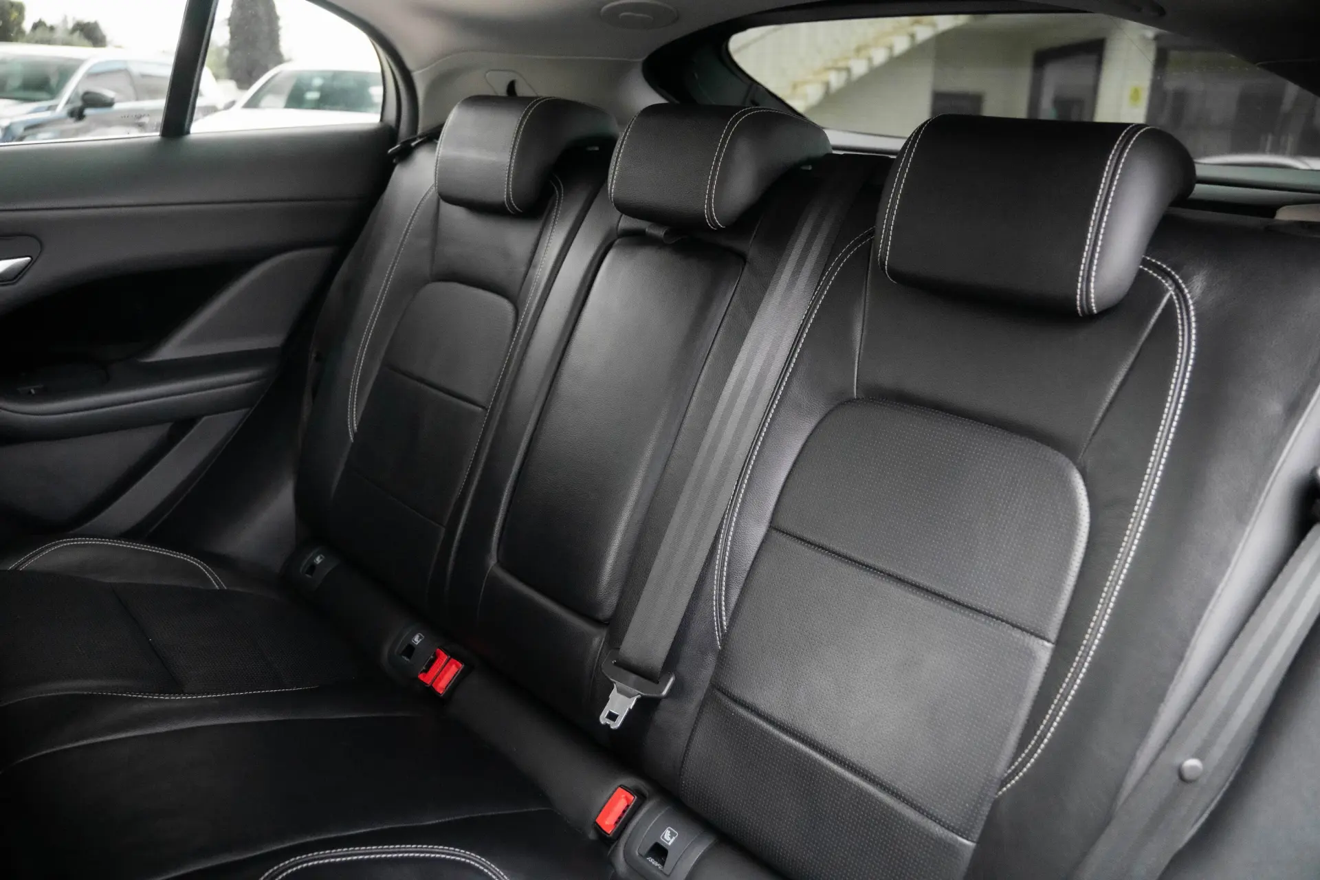 Jaguar I-Pace EV400 AWD SE 14