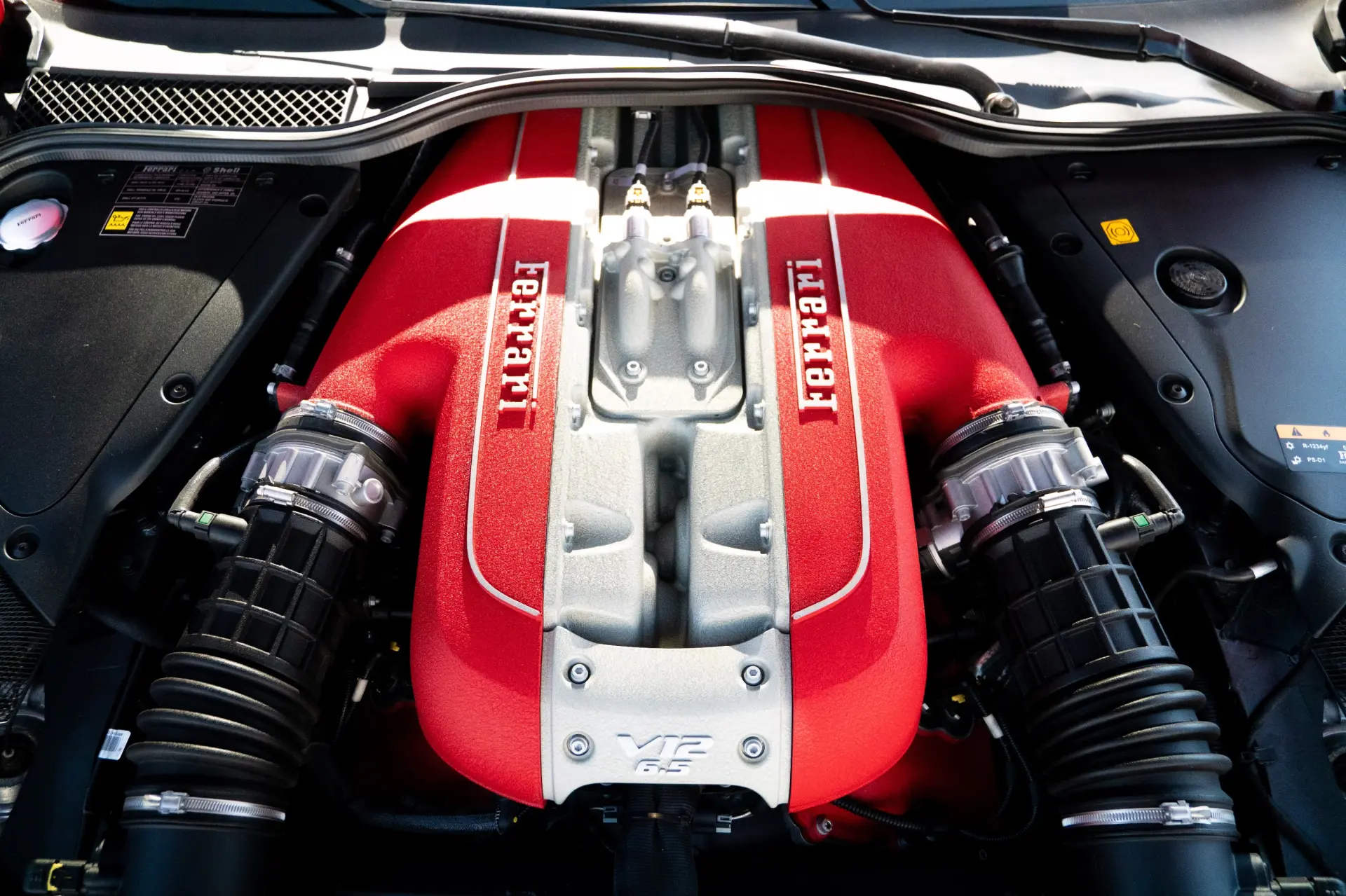 Ferrari 812 Superfast 6.5 V12 6