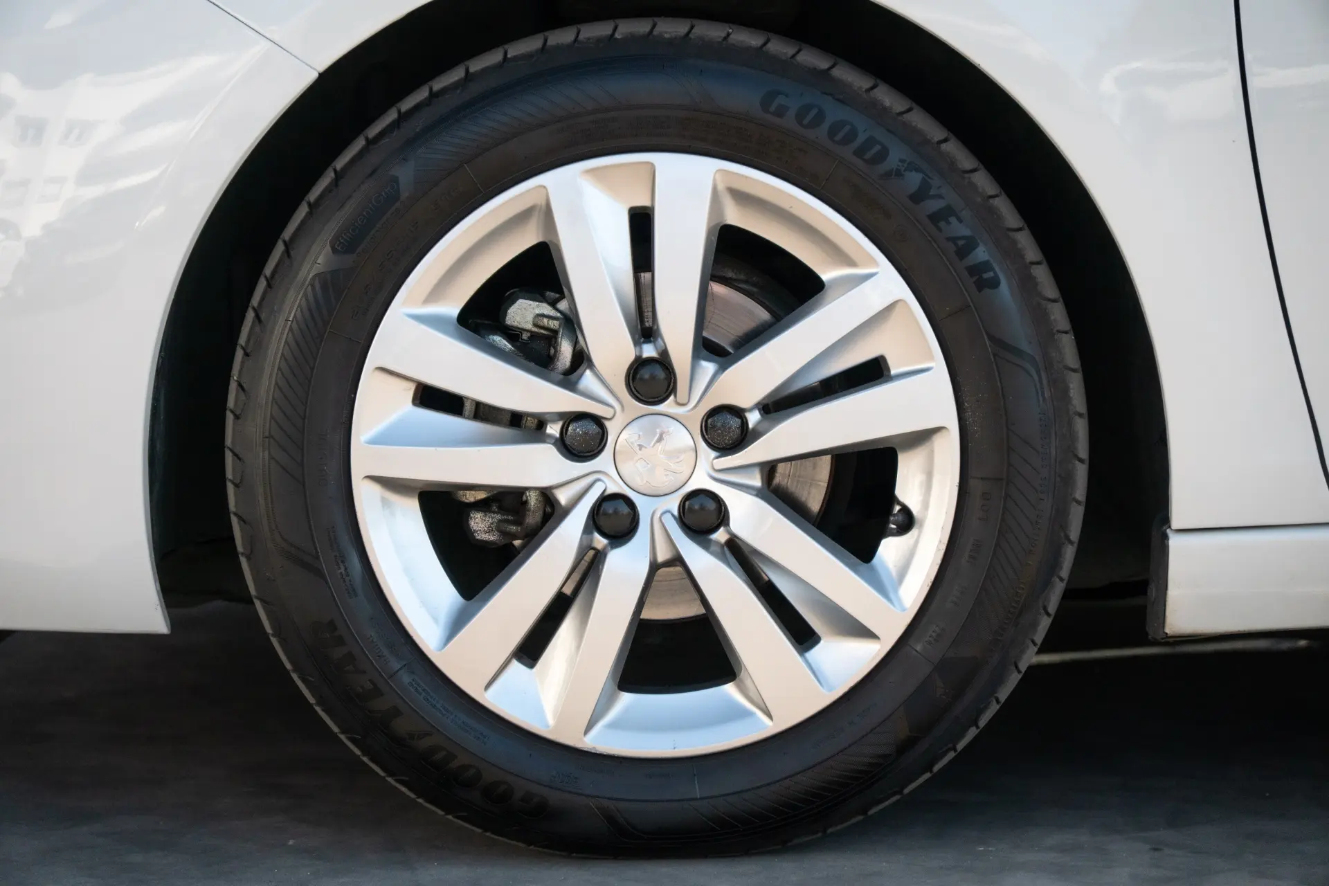 Peugeot 308 1.5 BlueHDi Business Line 7