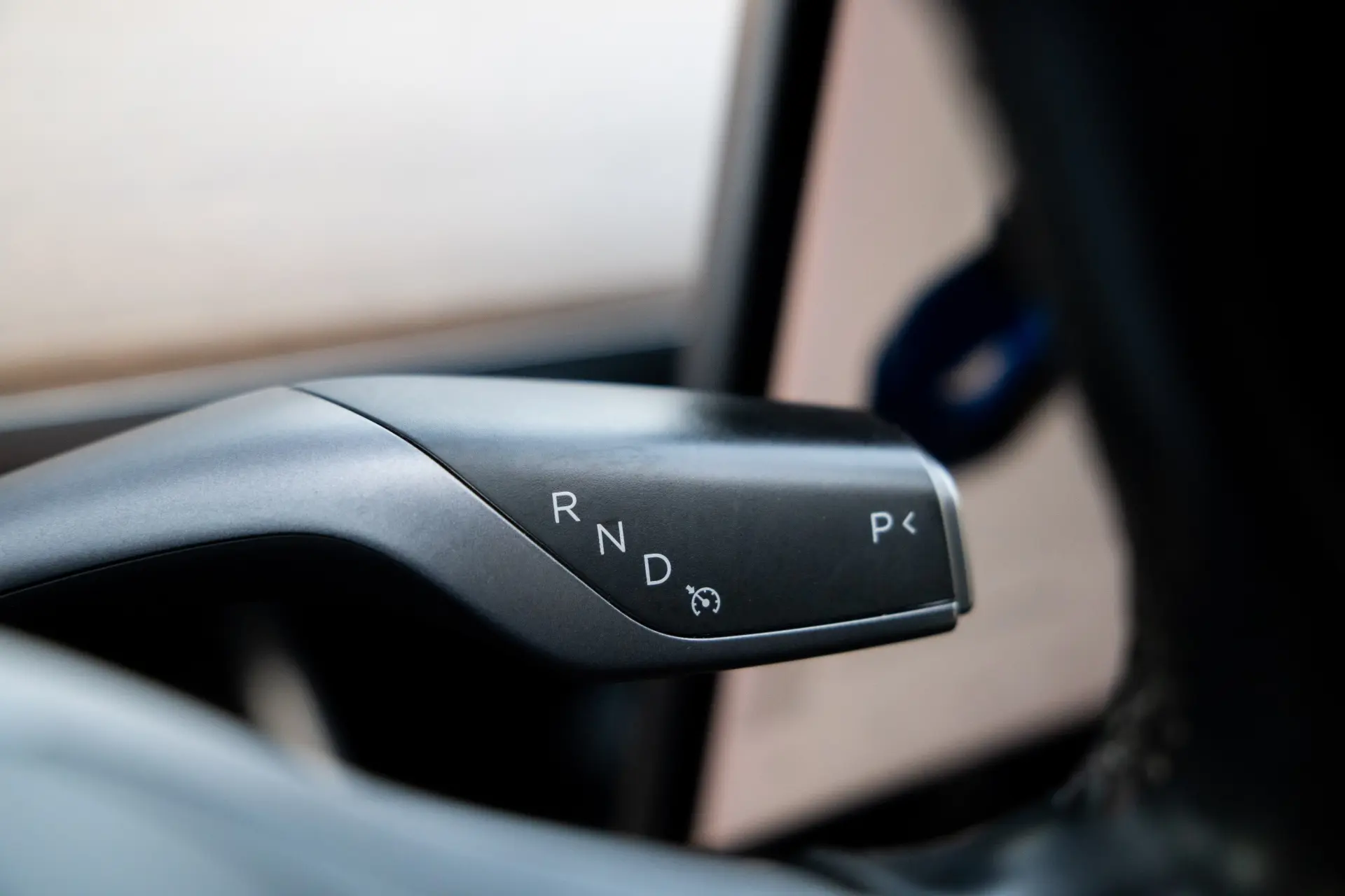 Tesla Model 3 Standard Range Plus RWD 12
