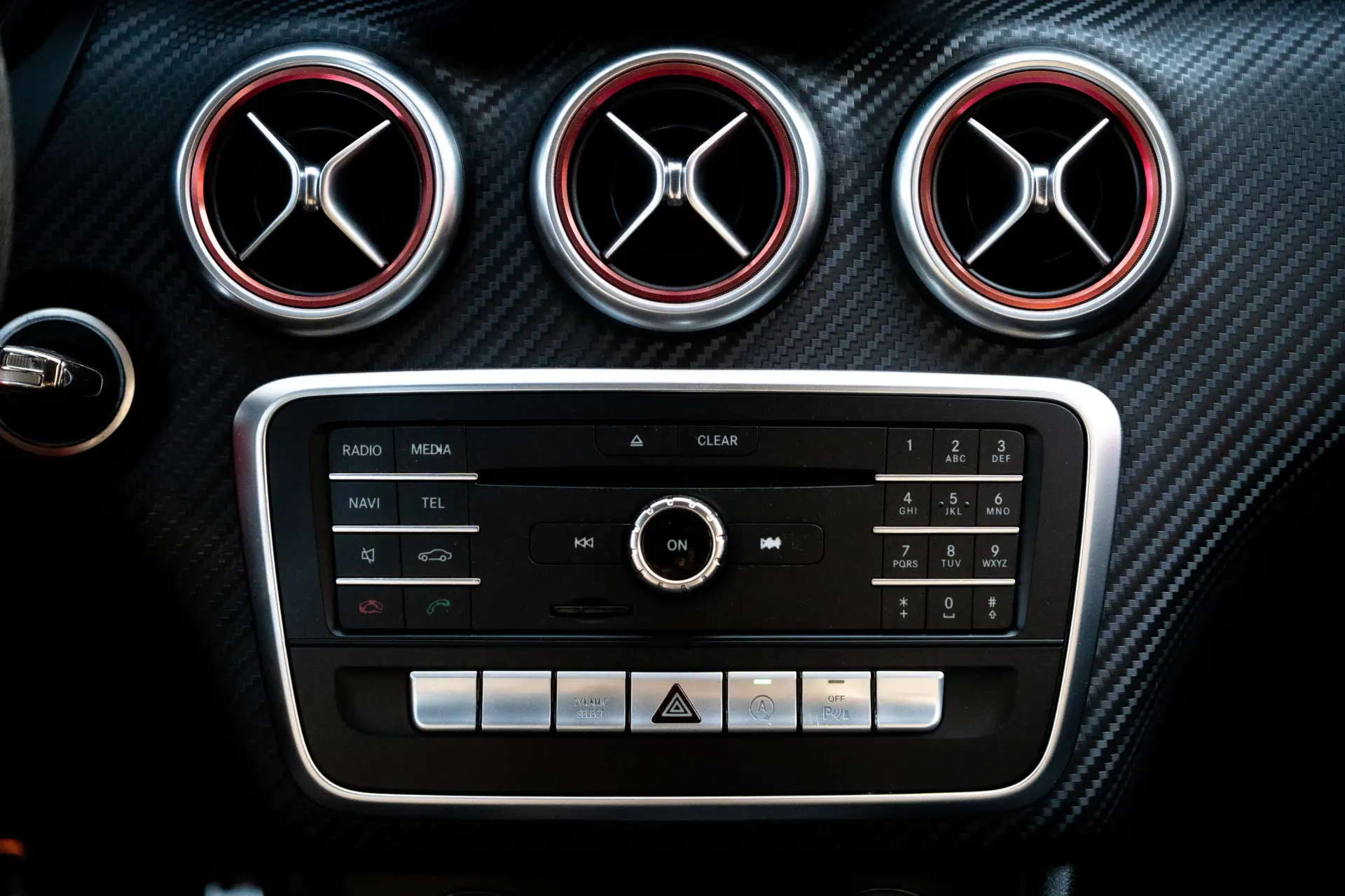 Mercedes-Benz A 180 d AMG Line 29