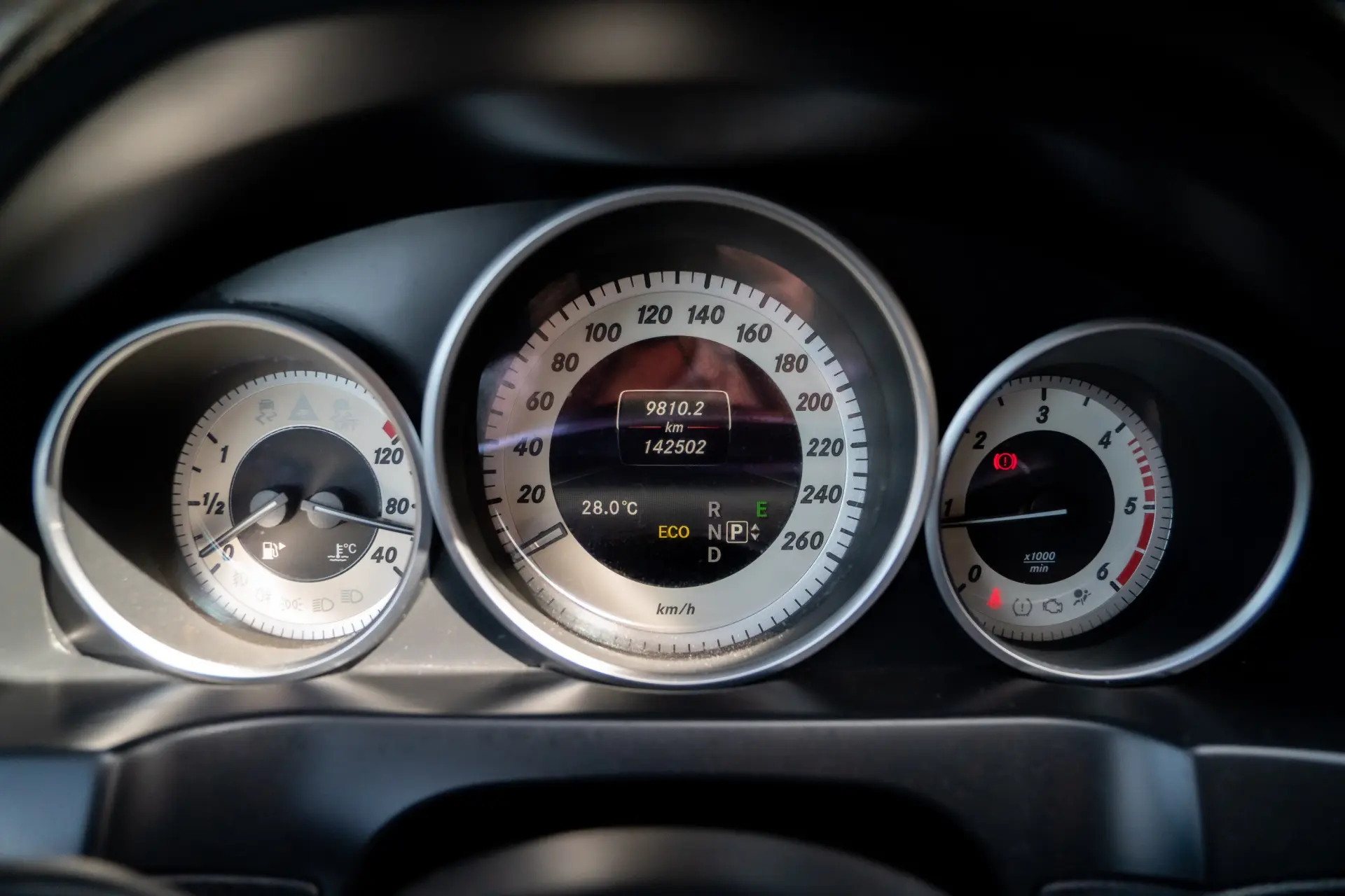 Mercedes-Benz E 220 CDI Elegance BE Auto. 15