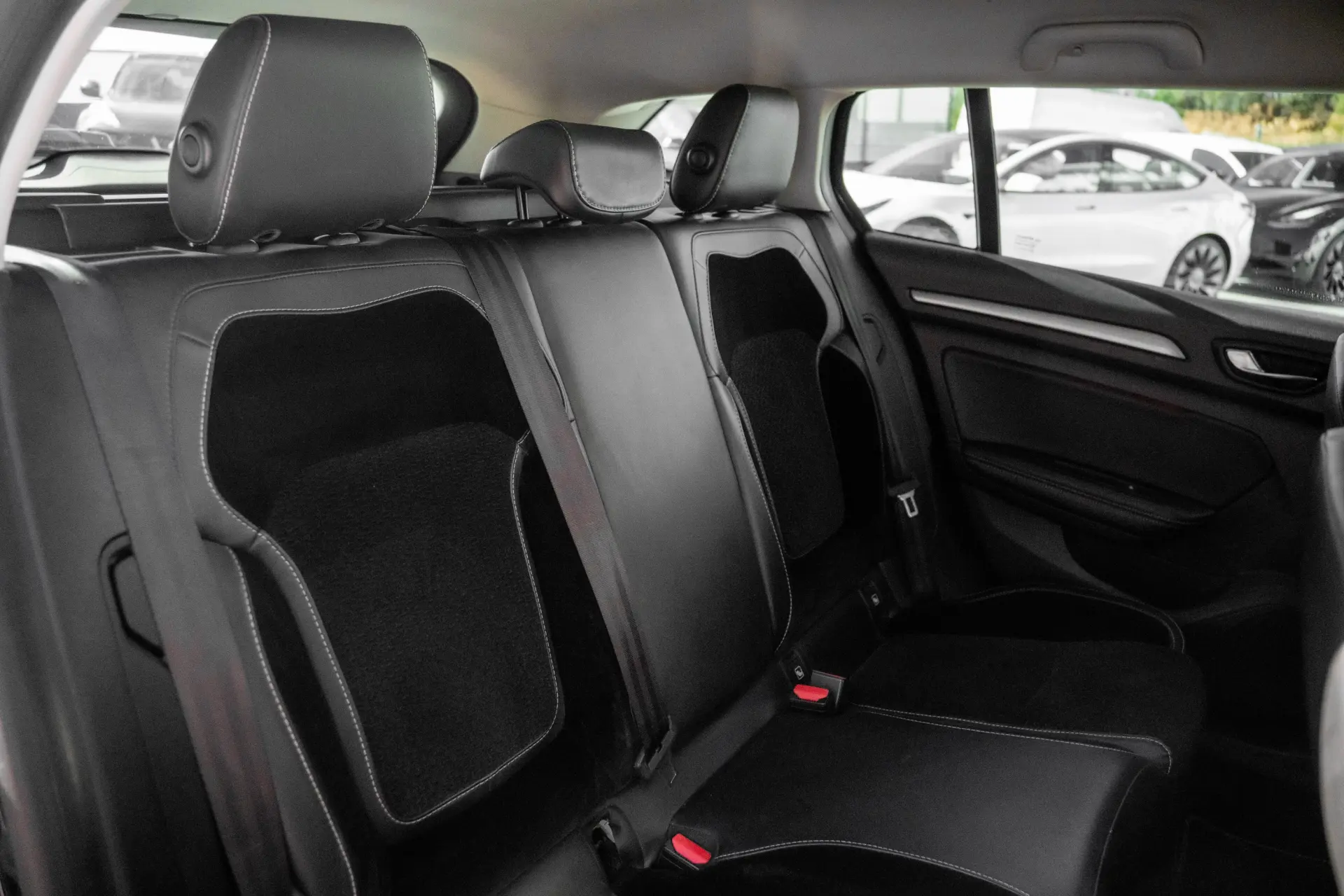 Renault Mégane Sport Tourer 1.5 dCi Dynamique S EDC 28