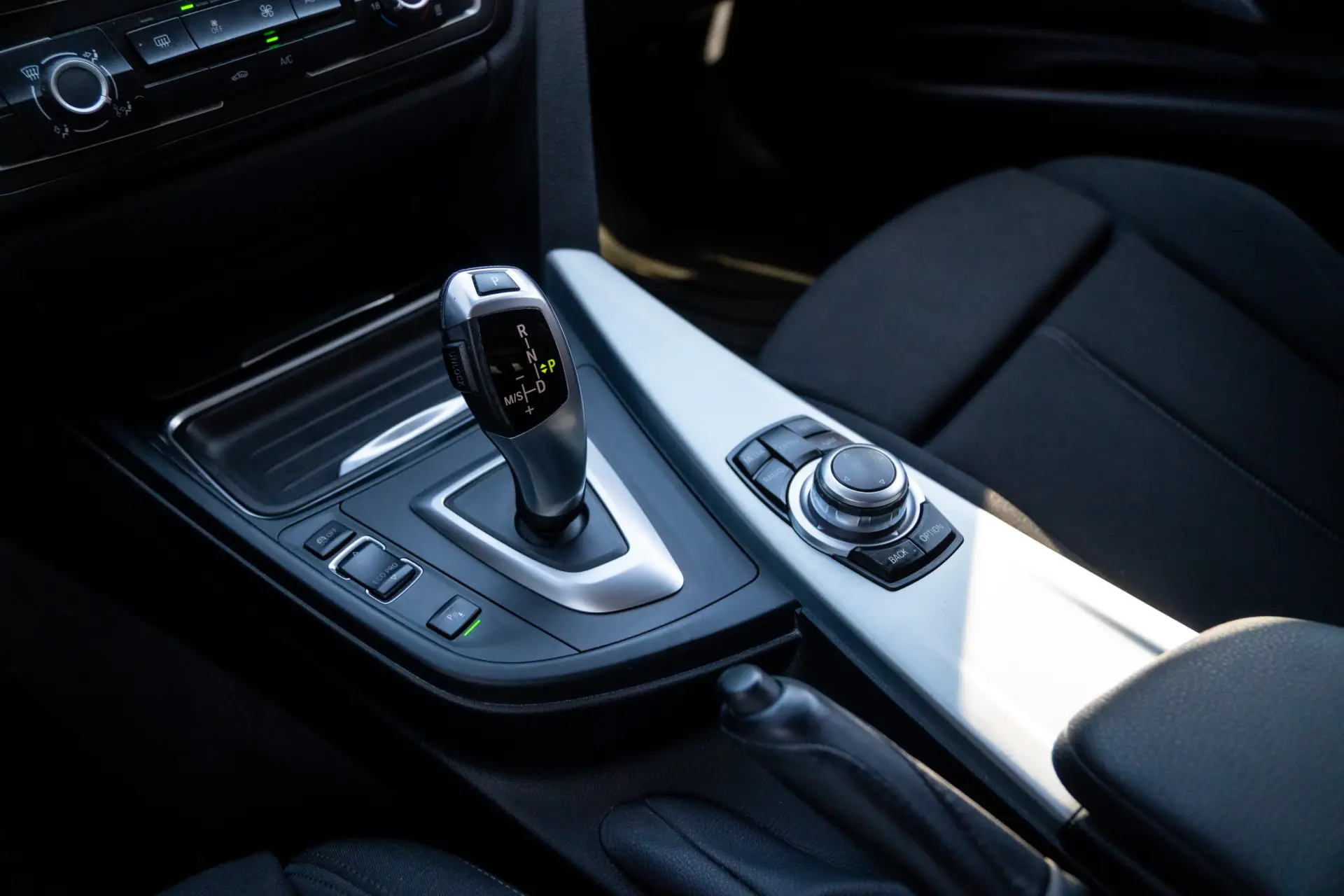 BMW 320 d Auto Line Sport 21