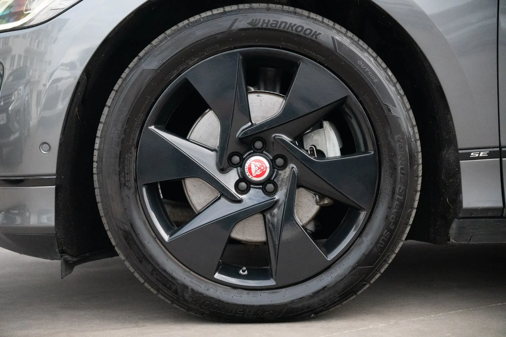 Jaguar I-Pace EV400 AWD SE 9