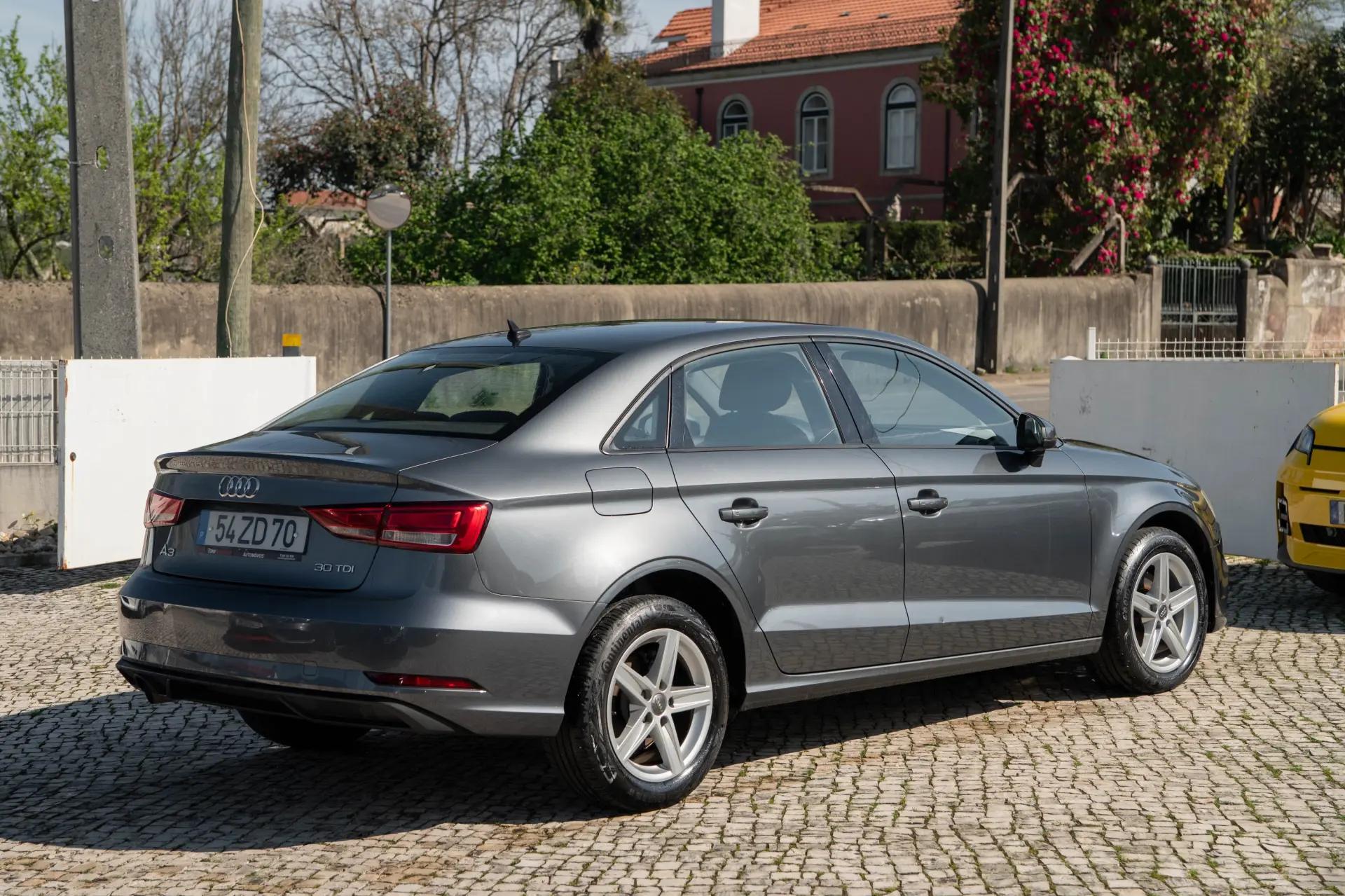Audi A3 Limousine 30 TDI Design 3