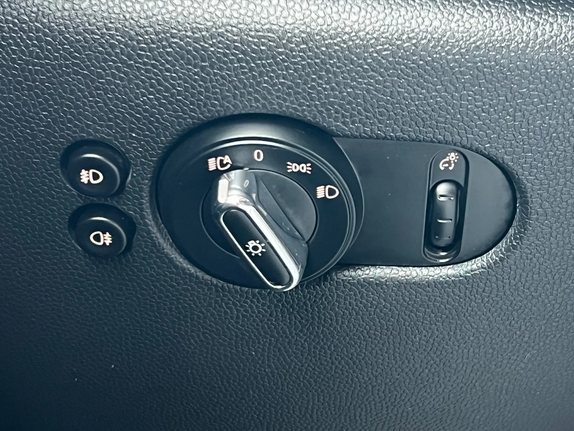 MINI 5 Portas Cooper D 23