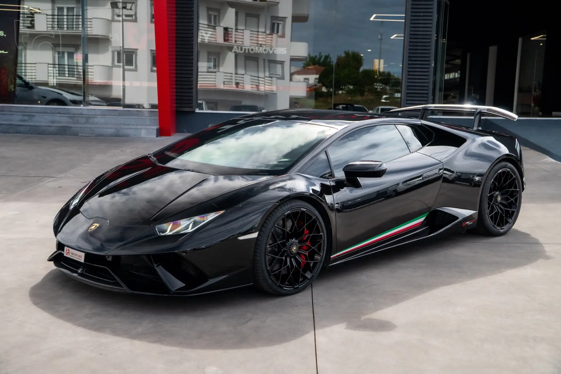 Lamborghini Huracán 5.2 V10 LP Performance 2