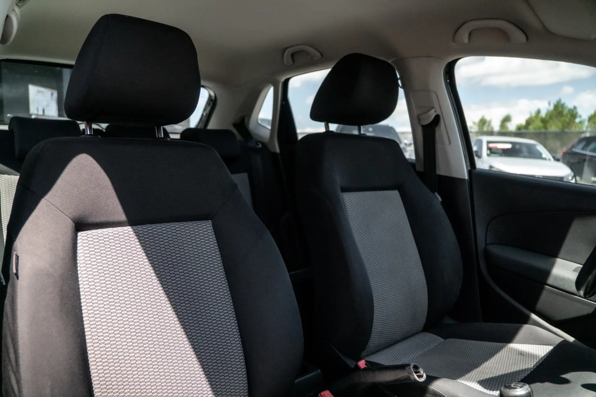 Volkswagen Polo 1.6 TDI Confortline 19