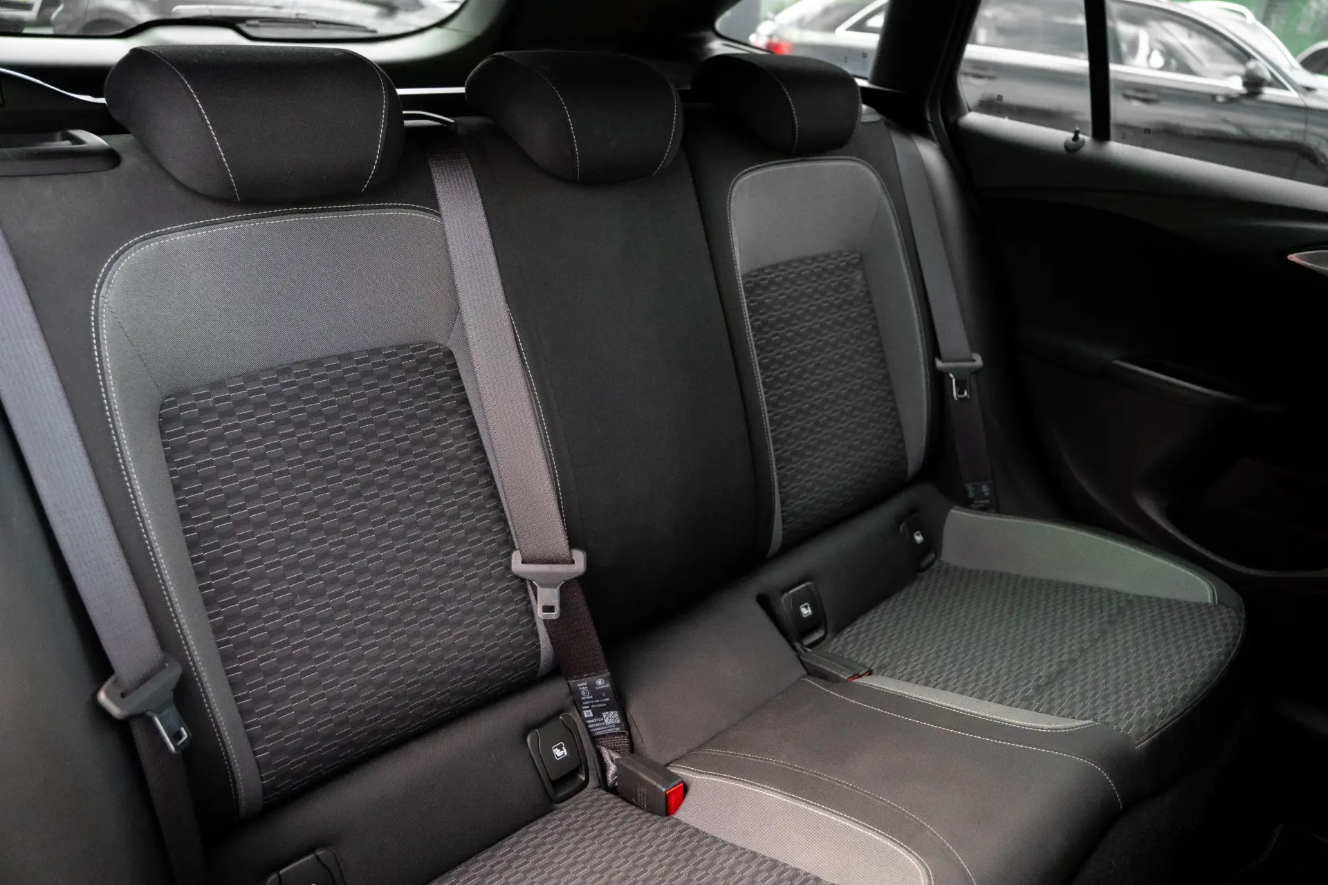 Opel Astra Sports Tourer 1.2 T Elegance 28