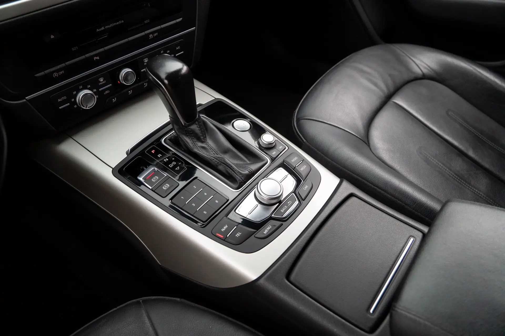 Audi A6 Avant 2.0 TDi S tronic 22