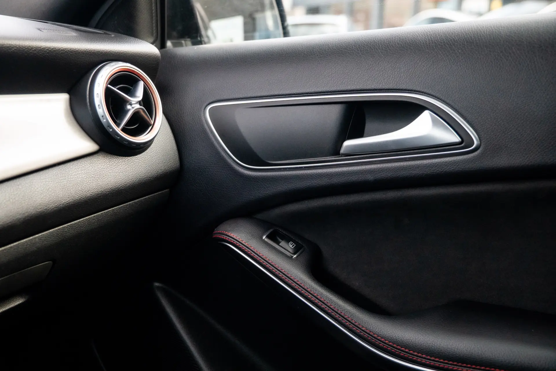 Mercedes-Benz GLA 180 (CDI) d 7G-DCT AMG Line 20
