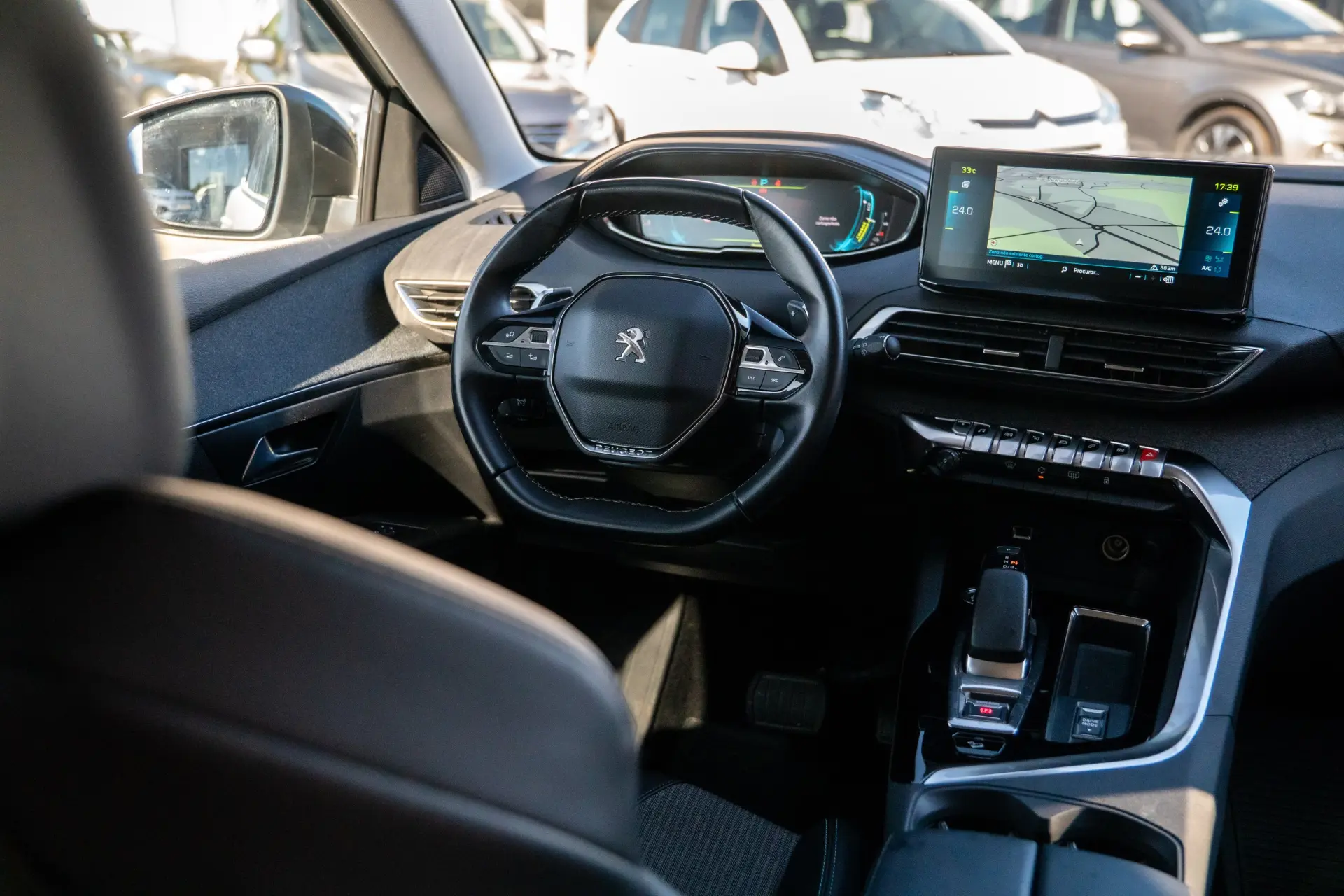 Peugeot 3008 1.6 Hybrid4 Allure Pack e-EAT8 29