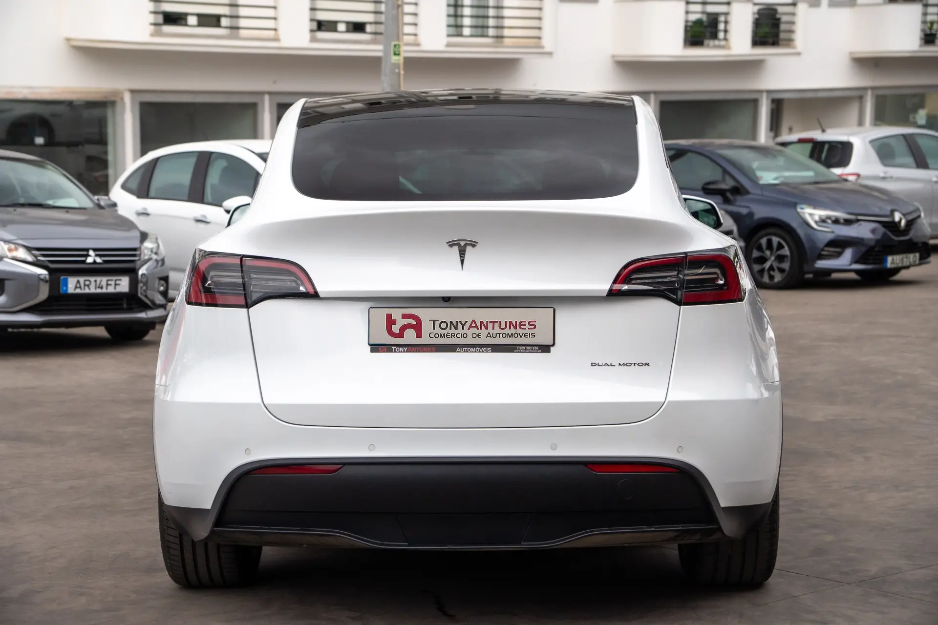 Tesla Model Y Long Range RWD 9