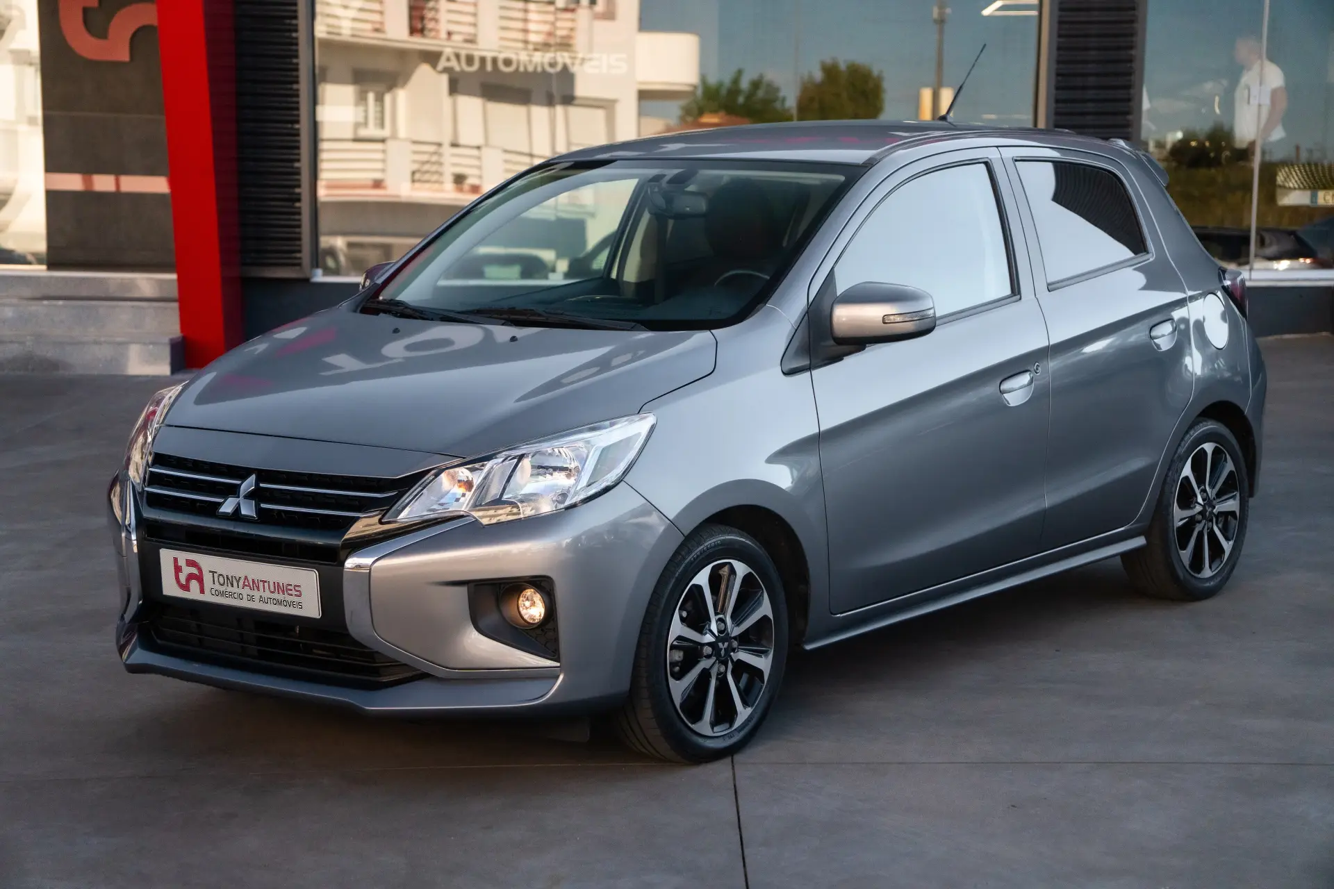 Mitsubishi Space Star 1.2 Connect Edition 2