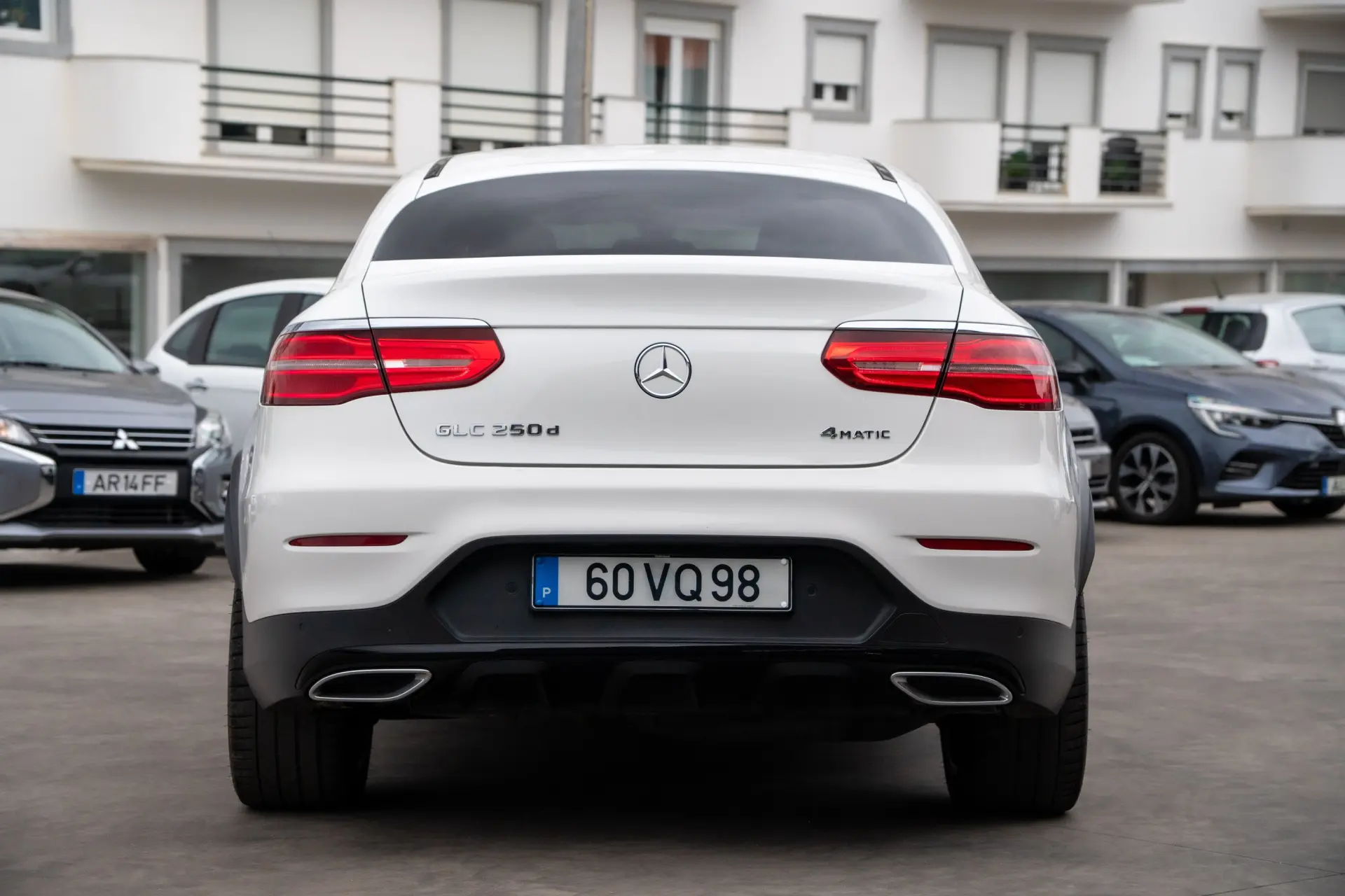 Mercedes-Benz GLC 250 d Coupé AMG Line 4-Matic 12