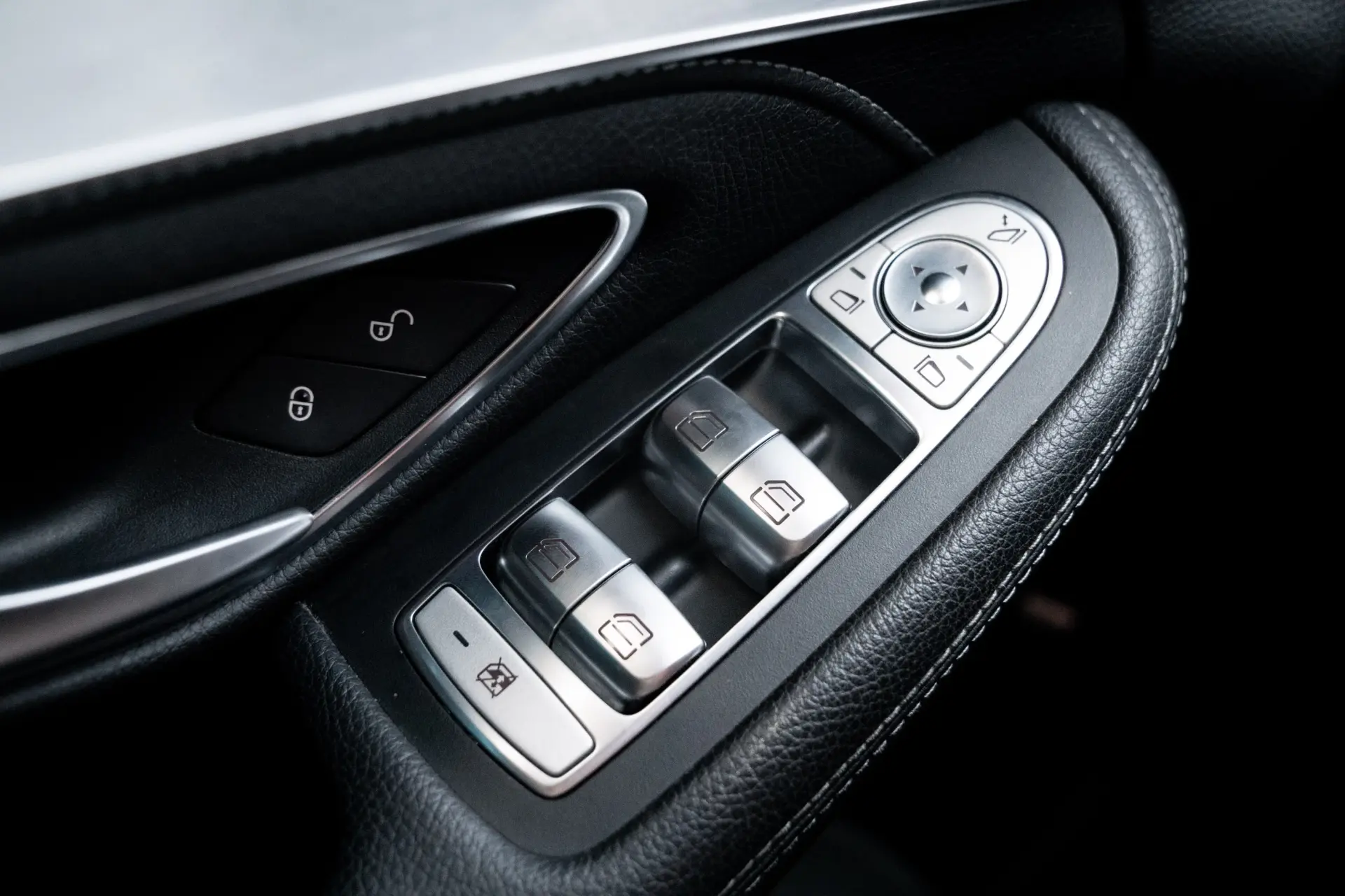 Mercedes-Benz C 63 AMG Station Speedshift 7G-MCT 23