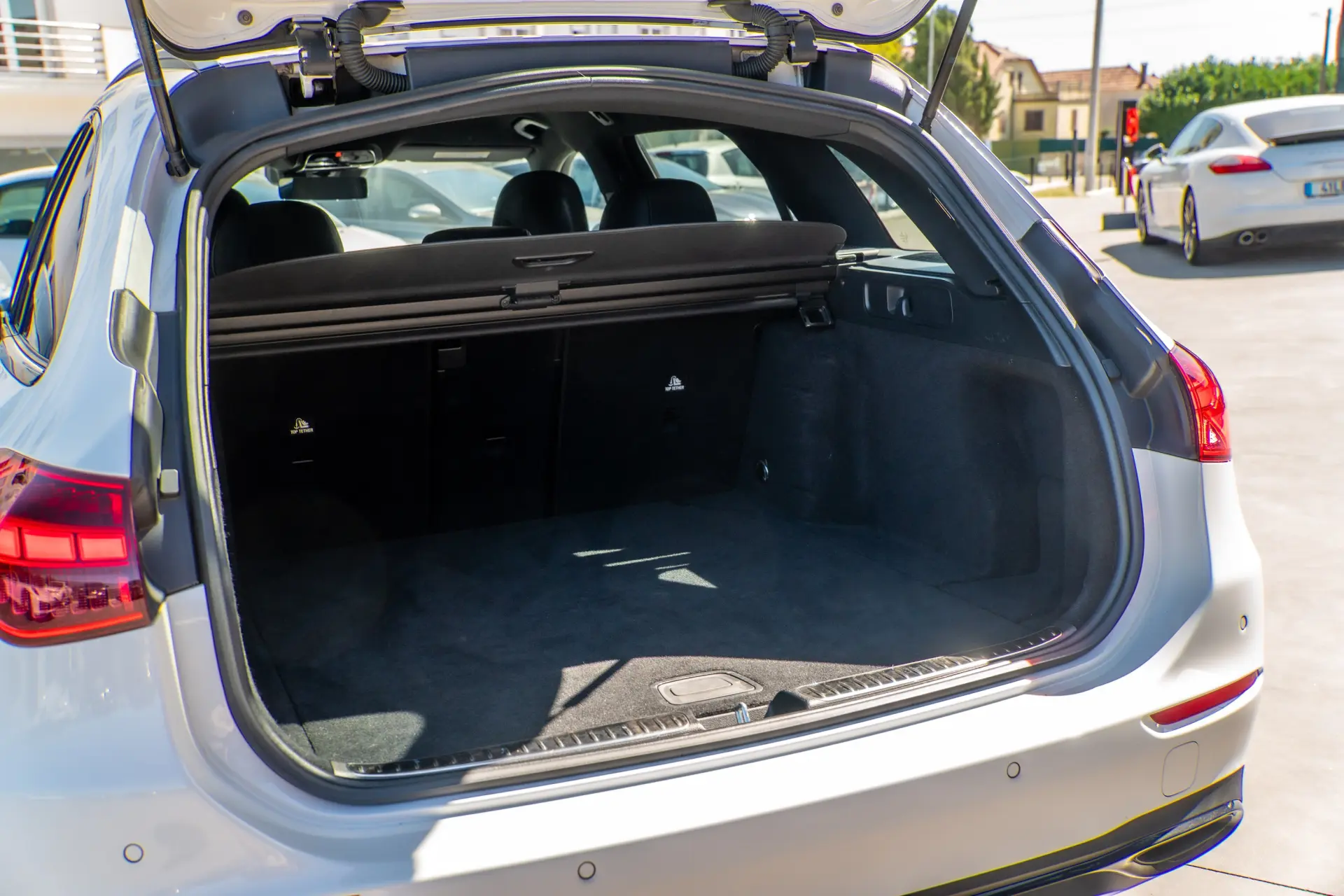 Mercedes-Benz C 220 Station d 9G-TRONIC Avantgarde 32
