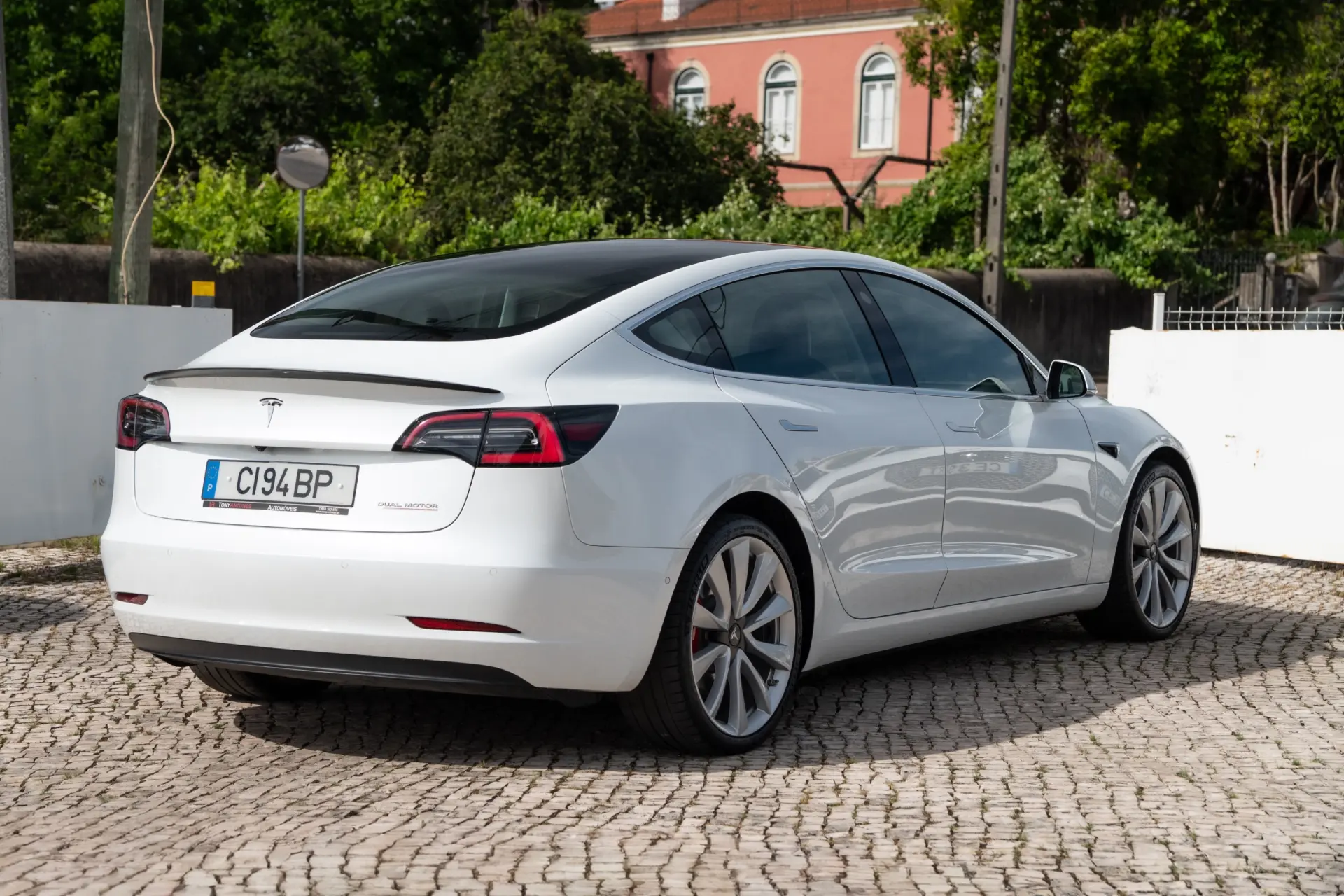 Tesla Model 3 Long Range AWD Dual Motor Performance 5