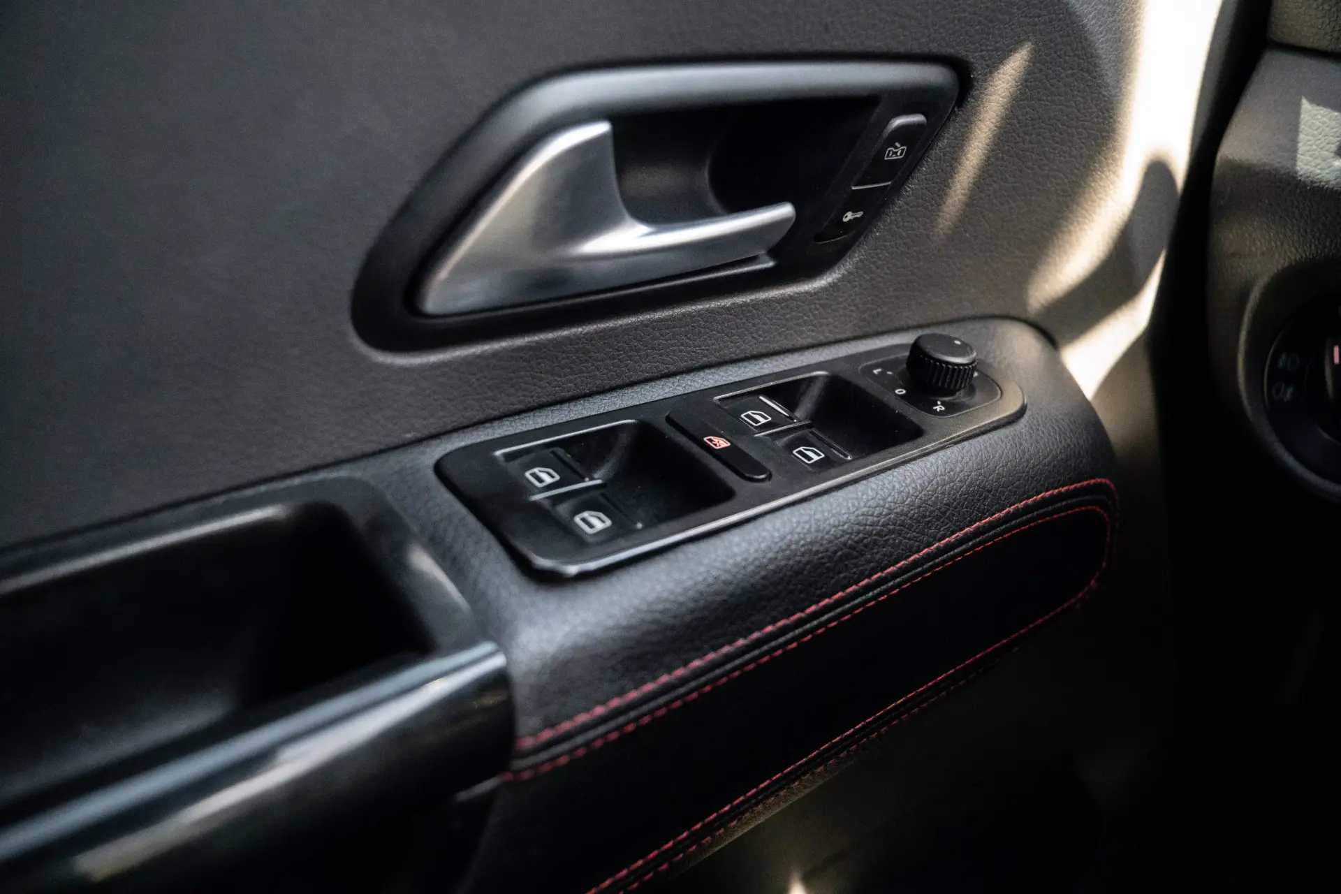 Volkswagen Amarok 2.0 BiTDI Highline 16